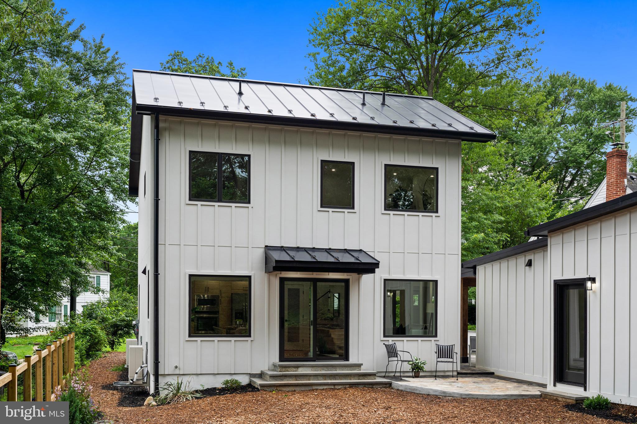 ROCKCREST - Residential