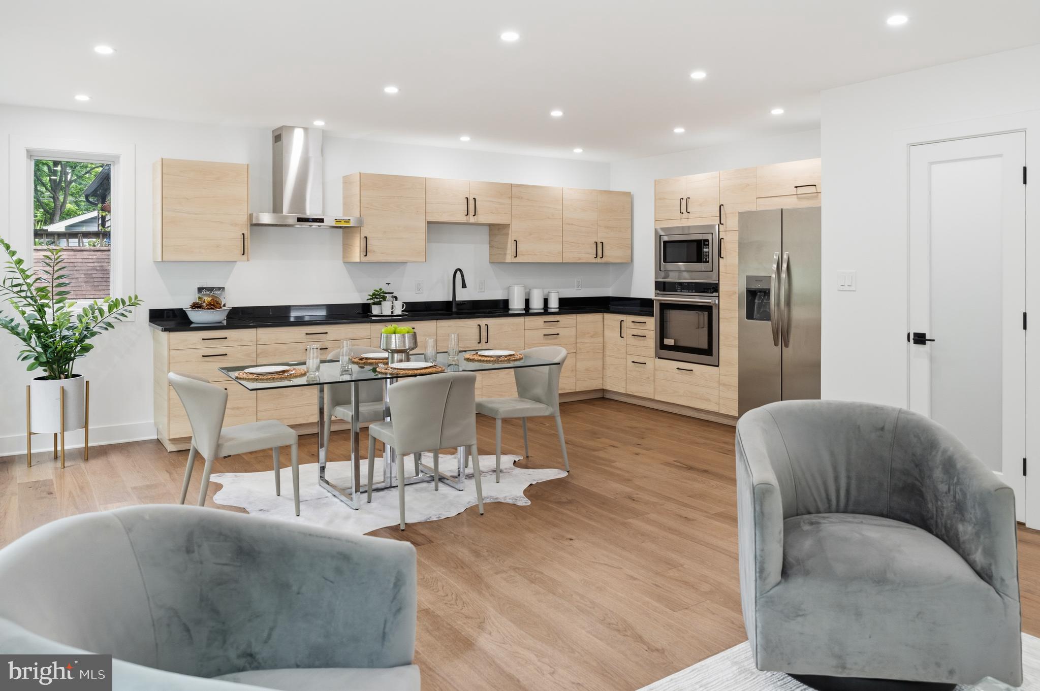 ROCKCREST - Residential