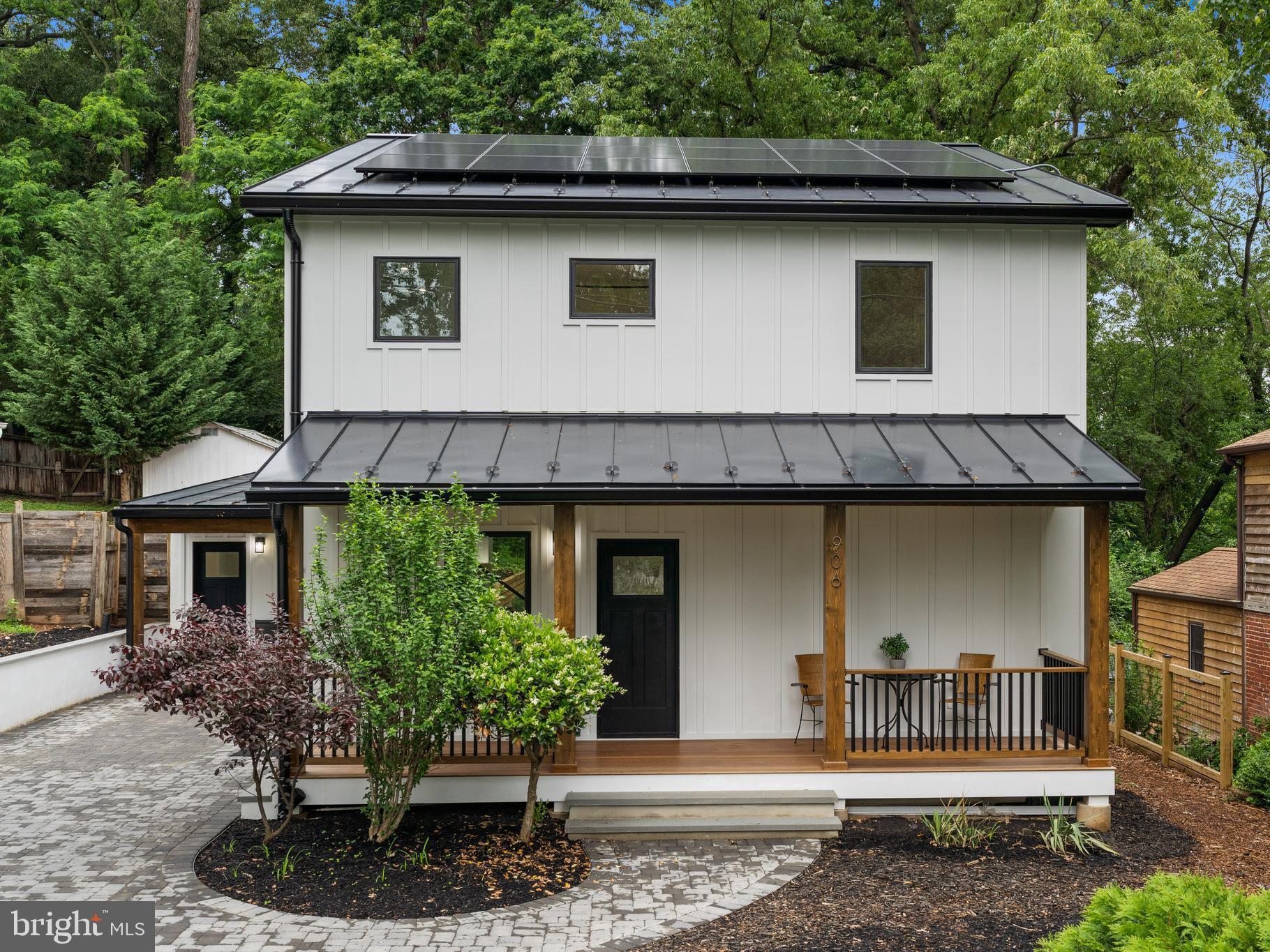 ROCKCREST - Residential