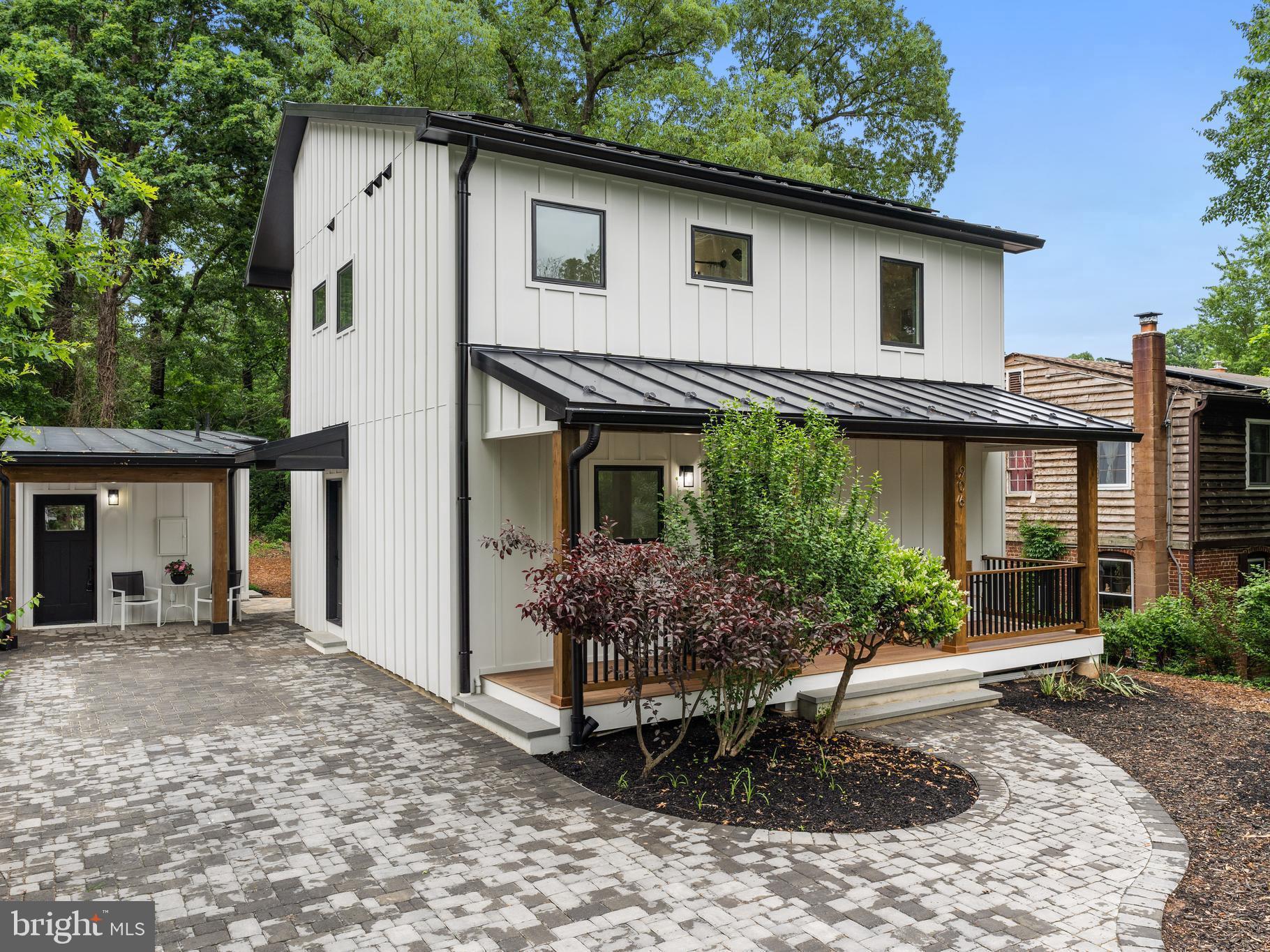 ROCKCREST - Residential