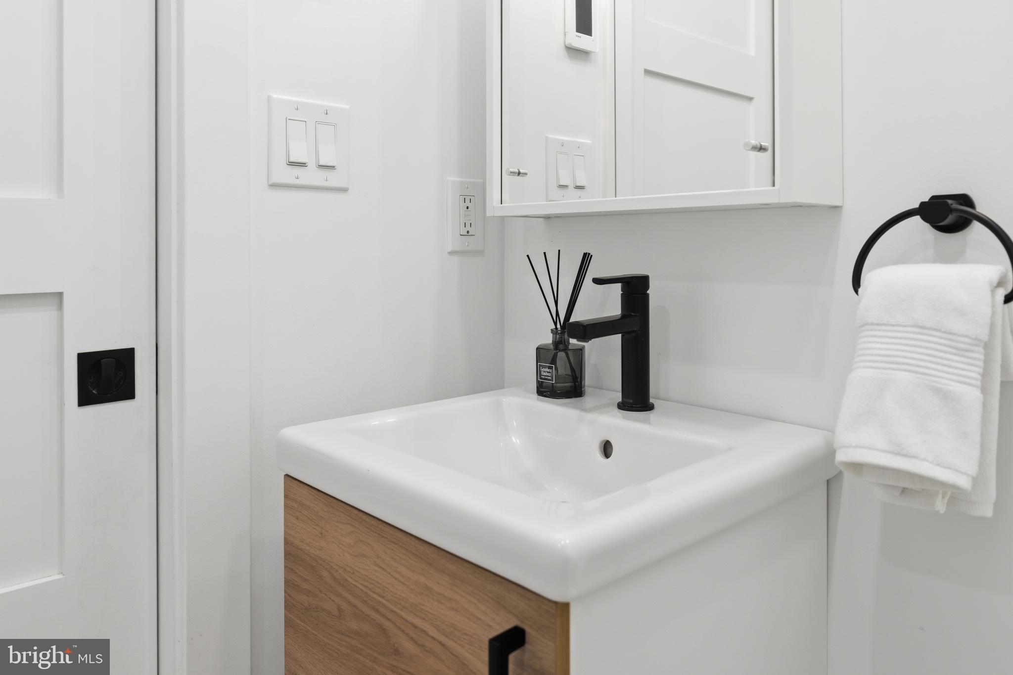 ROCKCREST - Residential