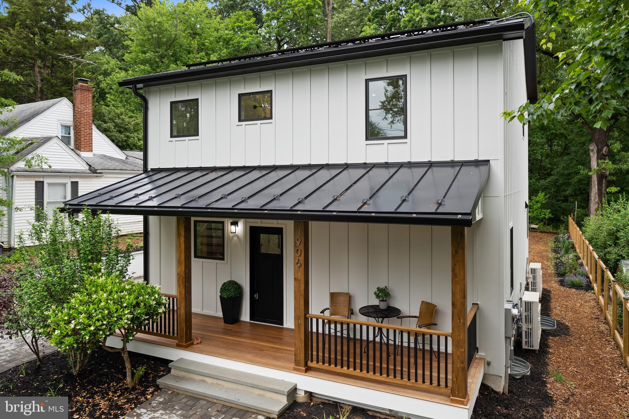 ROCKCREST - Residential