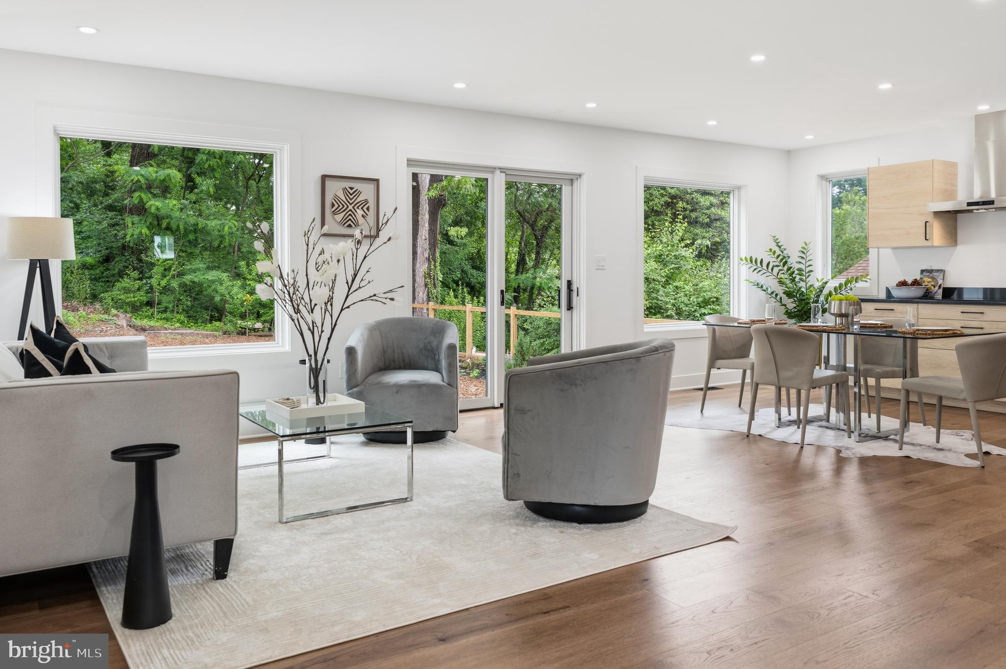 ROCKCREST - Residential