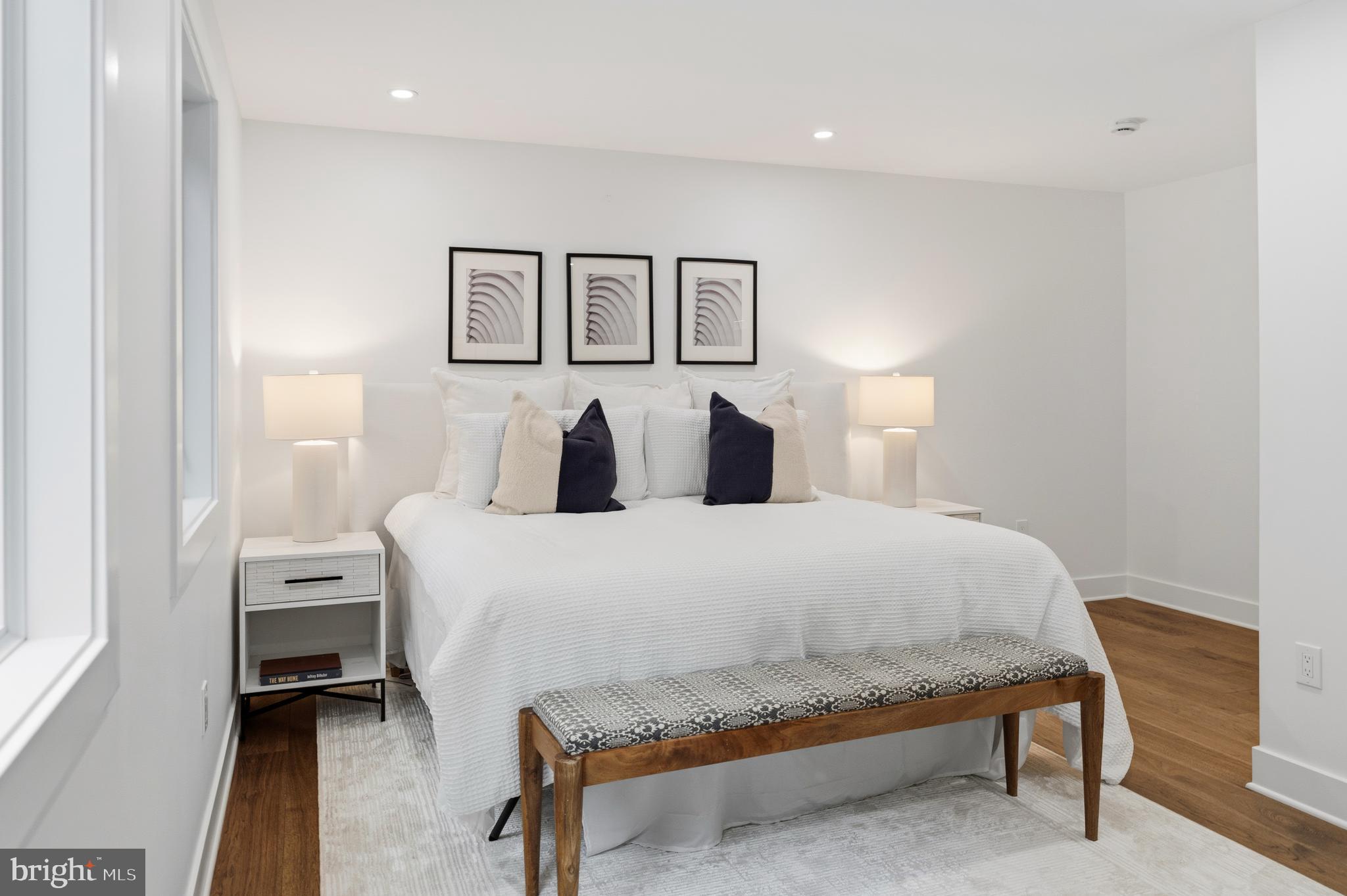 ROCKCREST - Residential