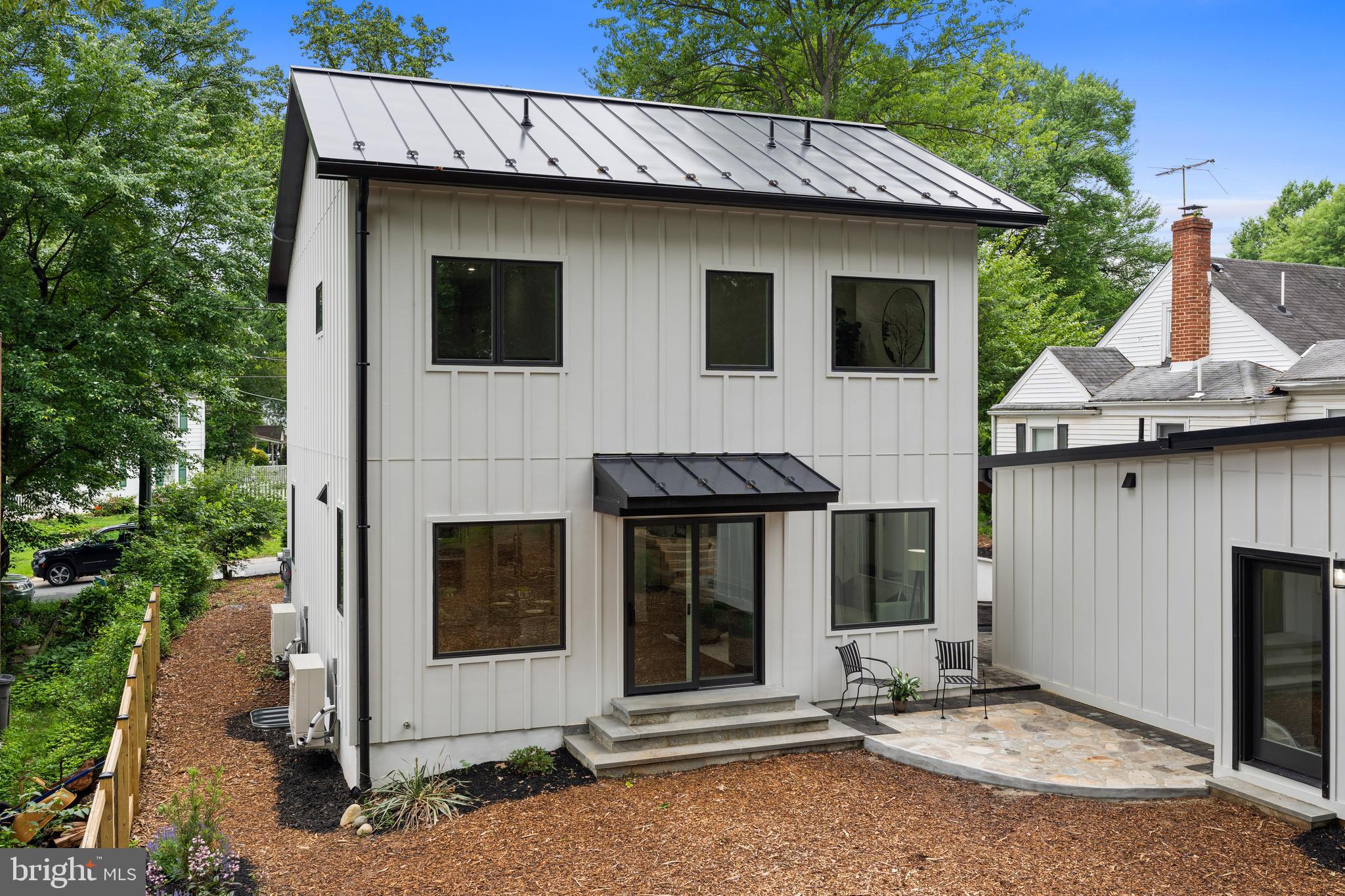 ROCKCREST - Residential
