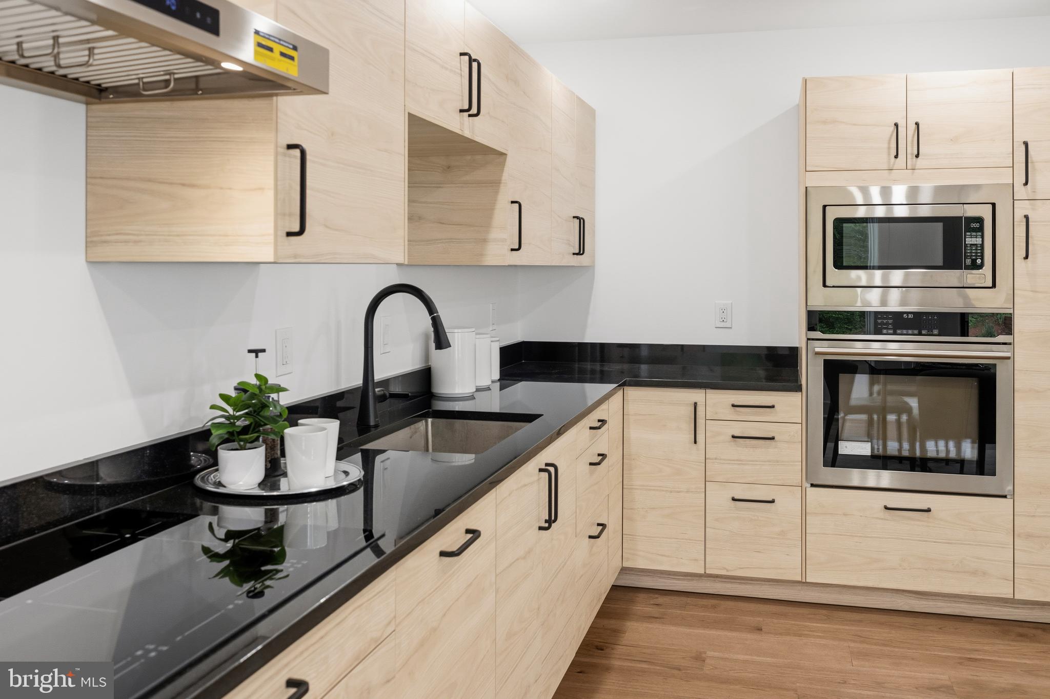 ROCKCREST - Residential