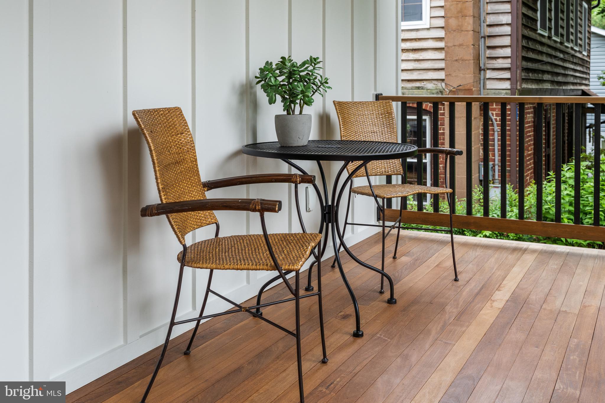 ROCKCREST - Residential