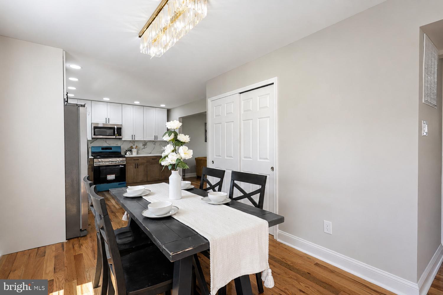 RUTLEDGE II - Residential