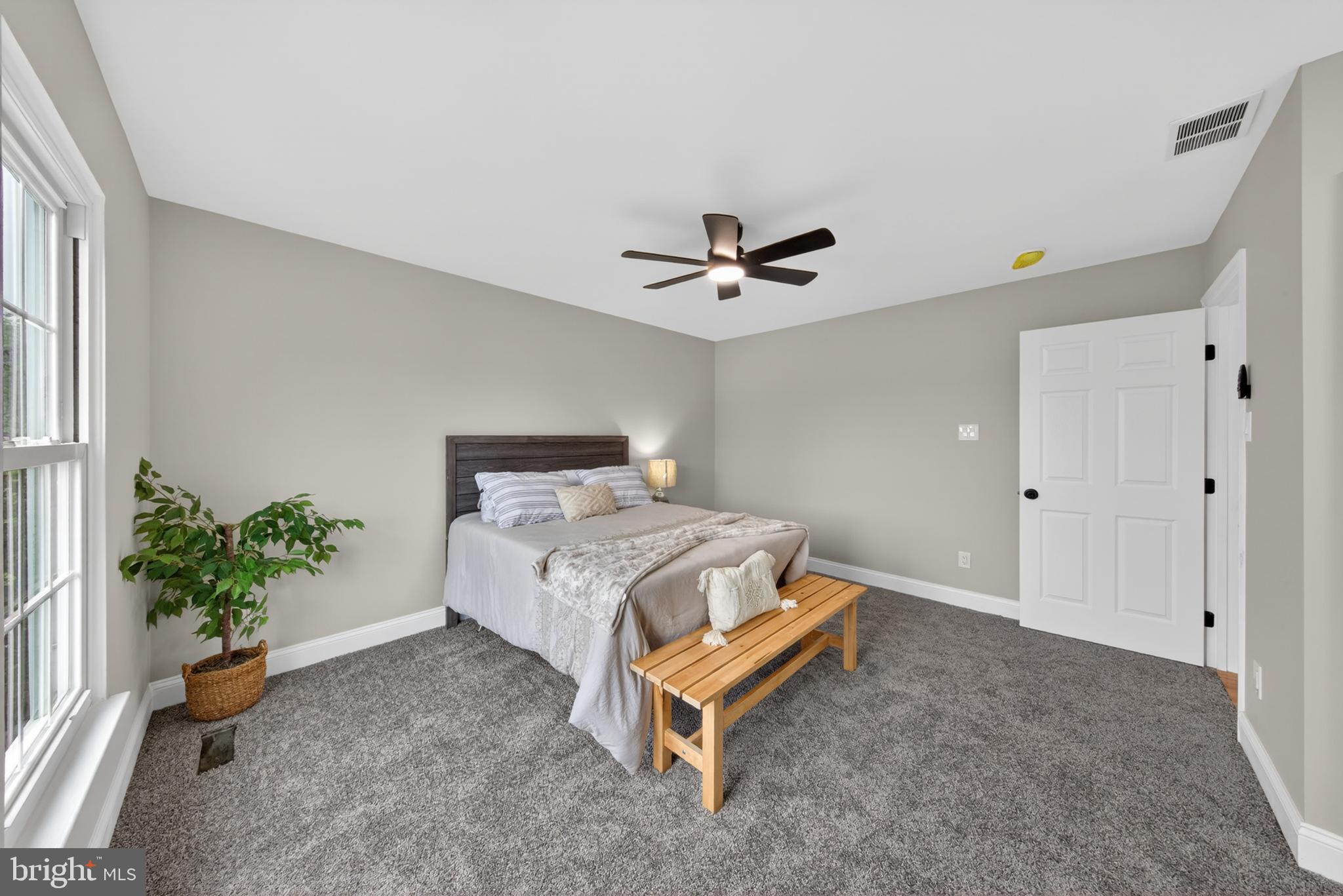 RUTLEDGE II - Residential