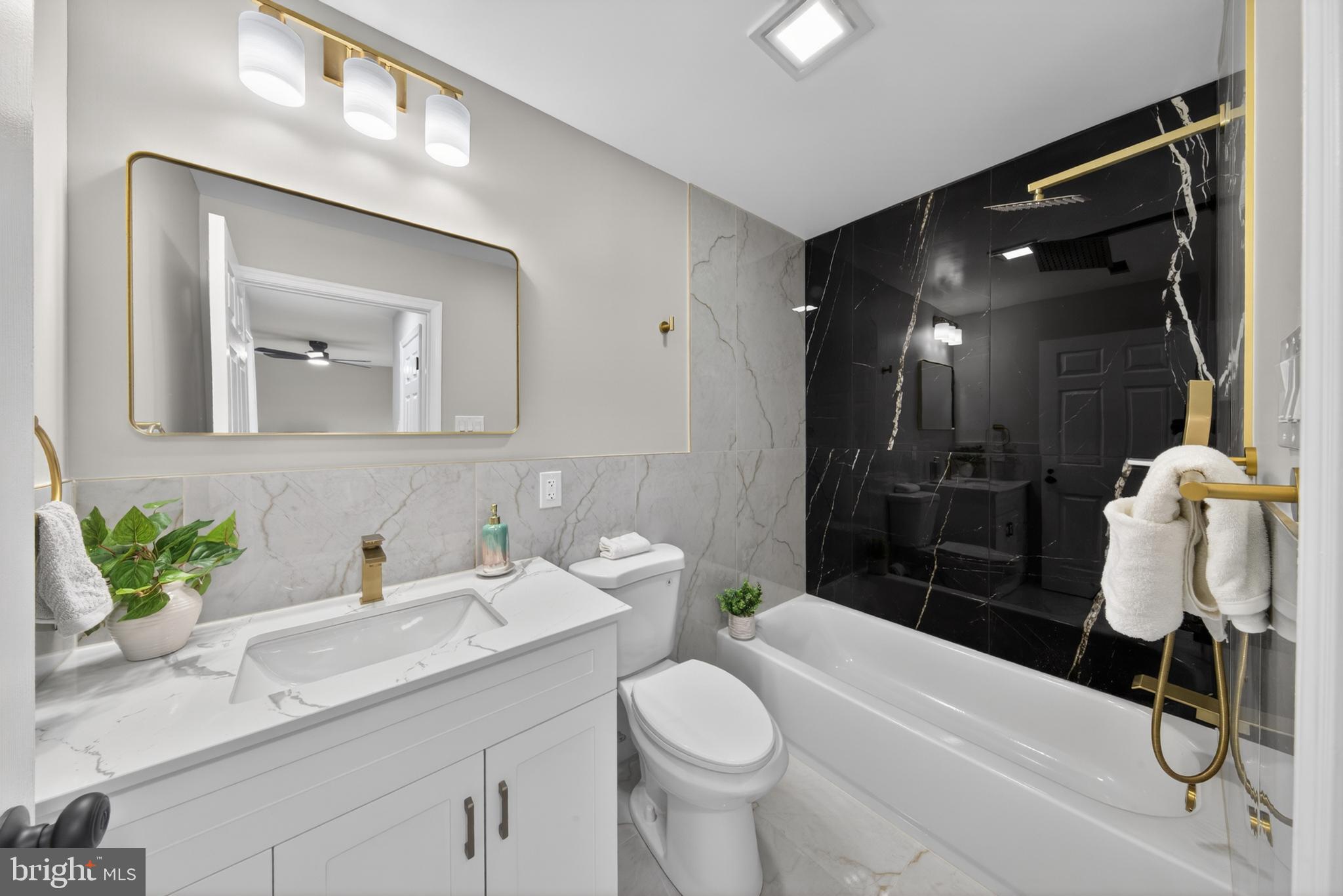 RUTLEDGE II - Residential