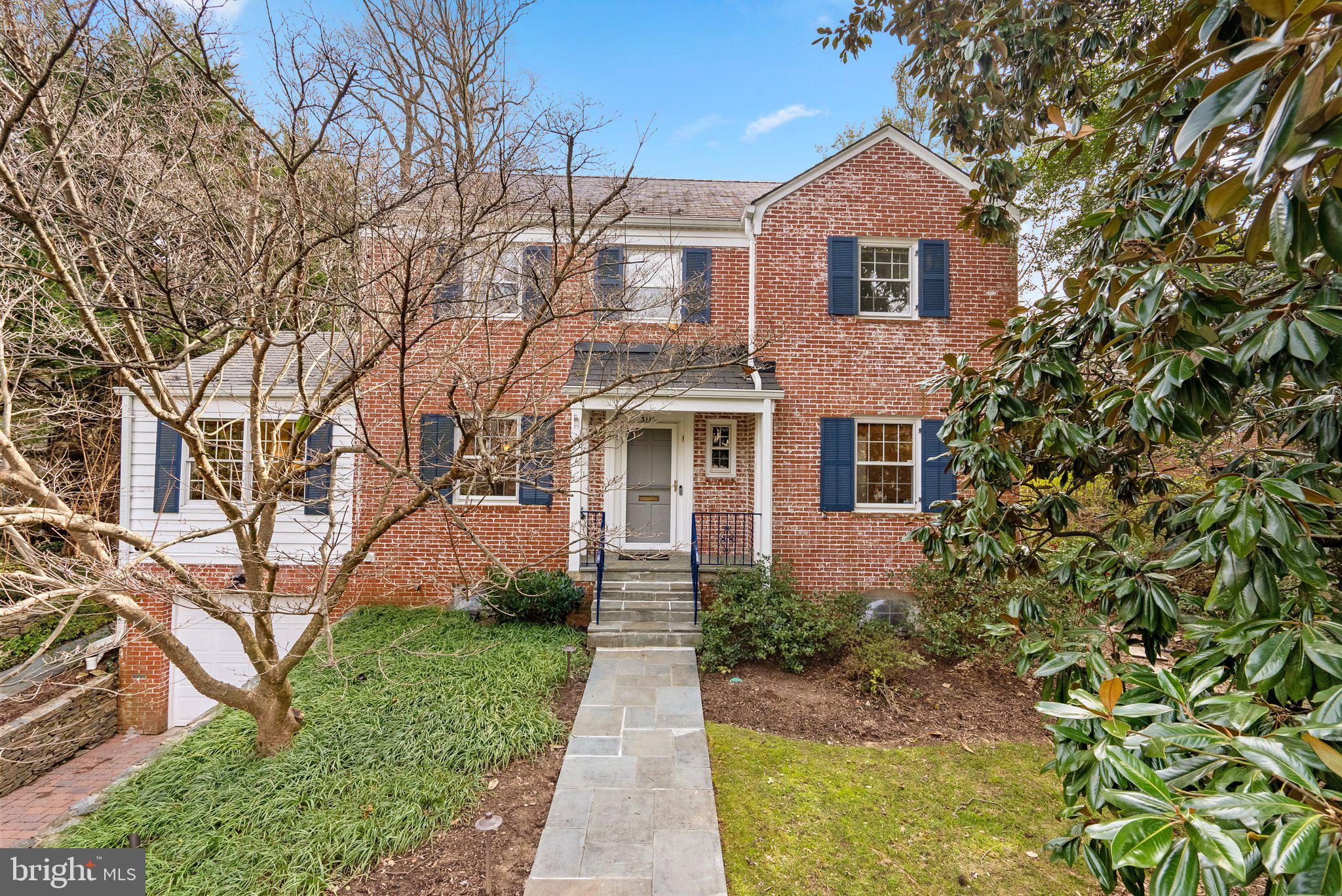 CHEVY CHASE - Residential