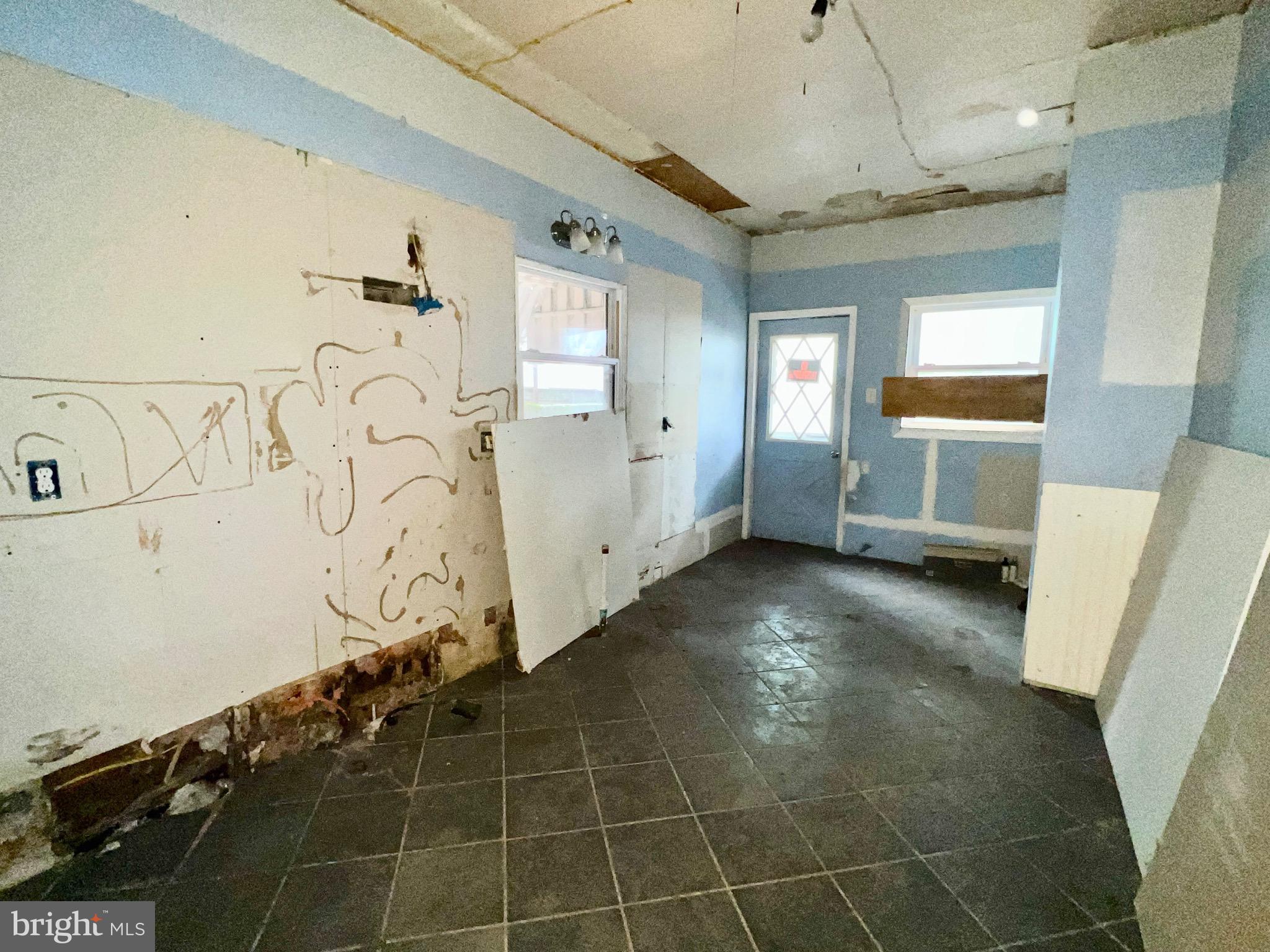 NONE AVAILABLE - Residential Income