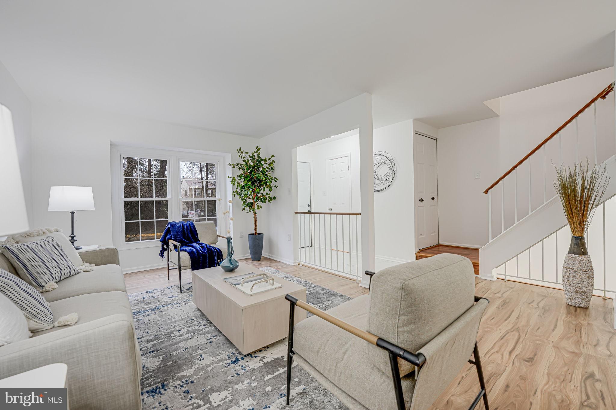 COLONY PARK - Residential