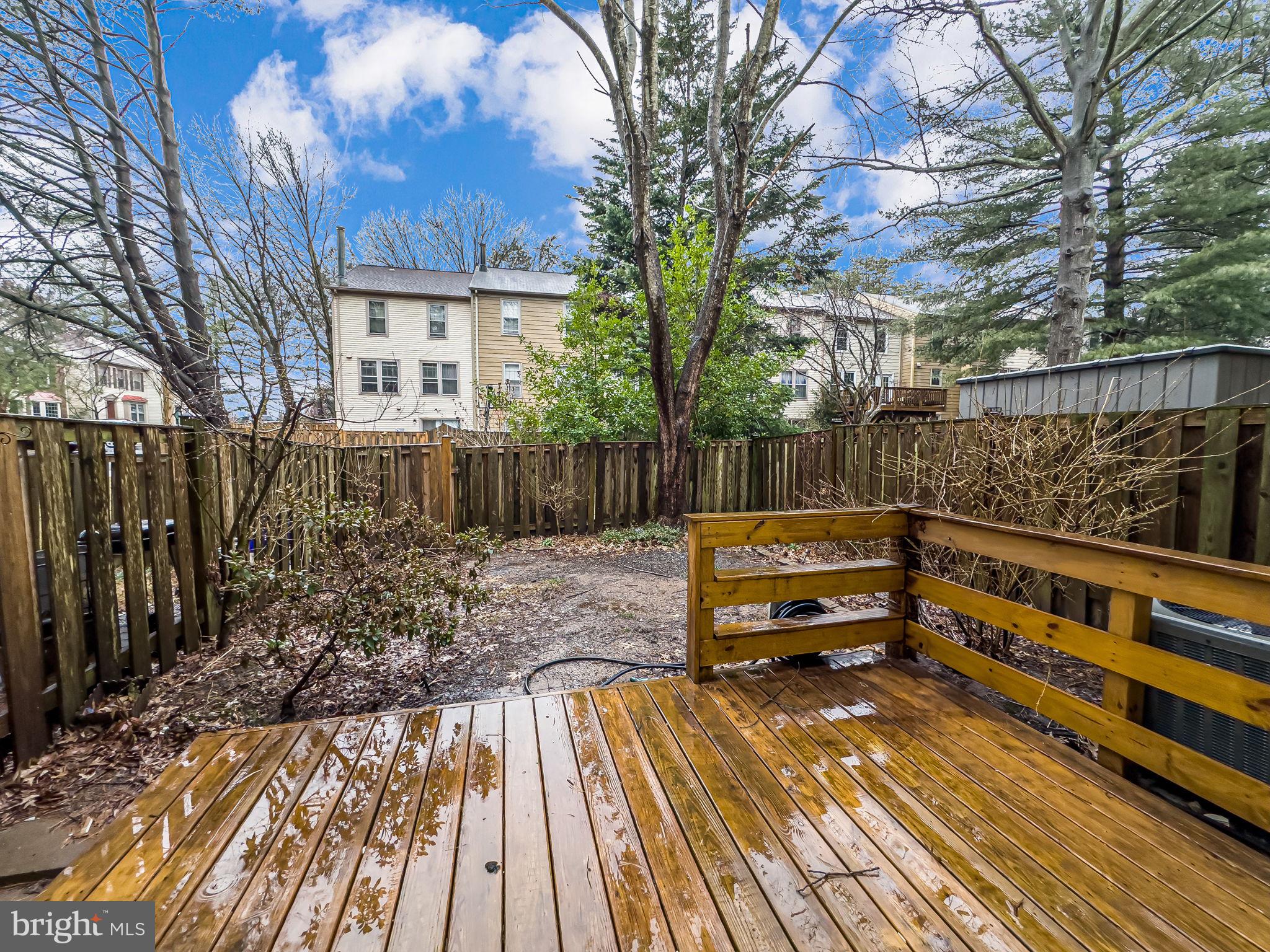 COLONY PARK - Residential