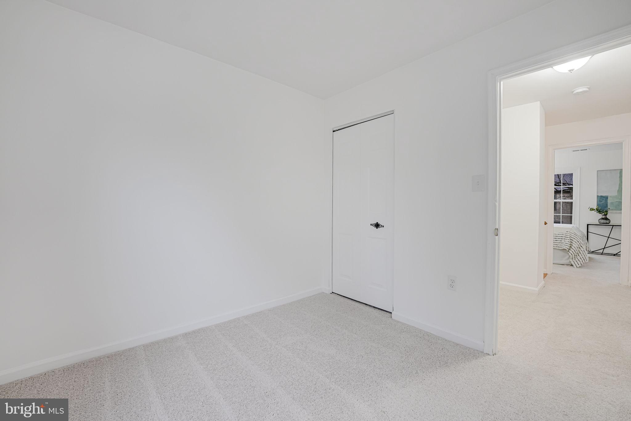 COLONY PARK - Residential