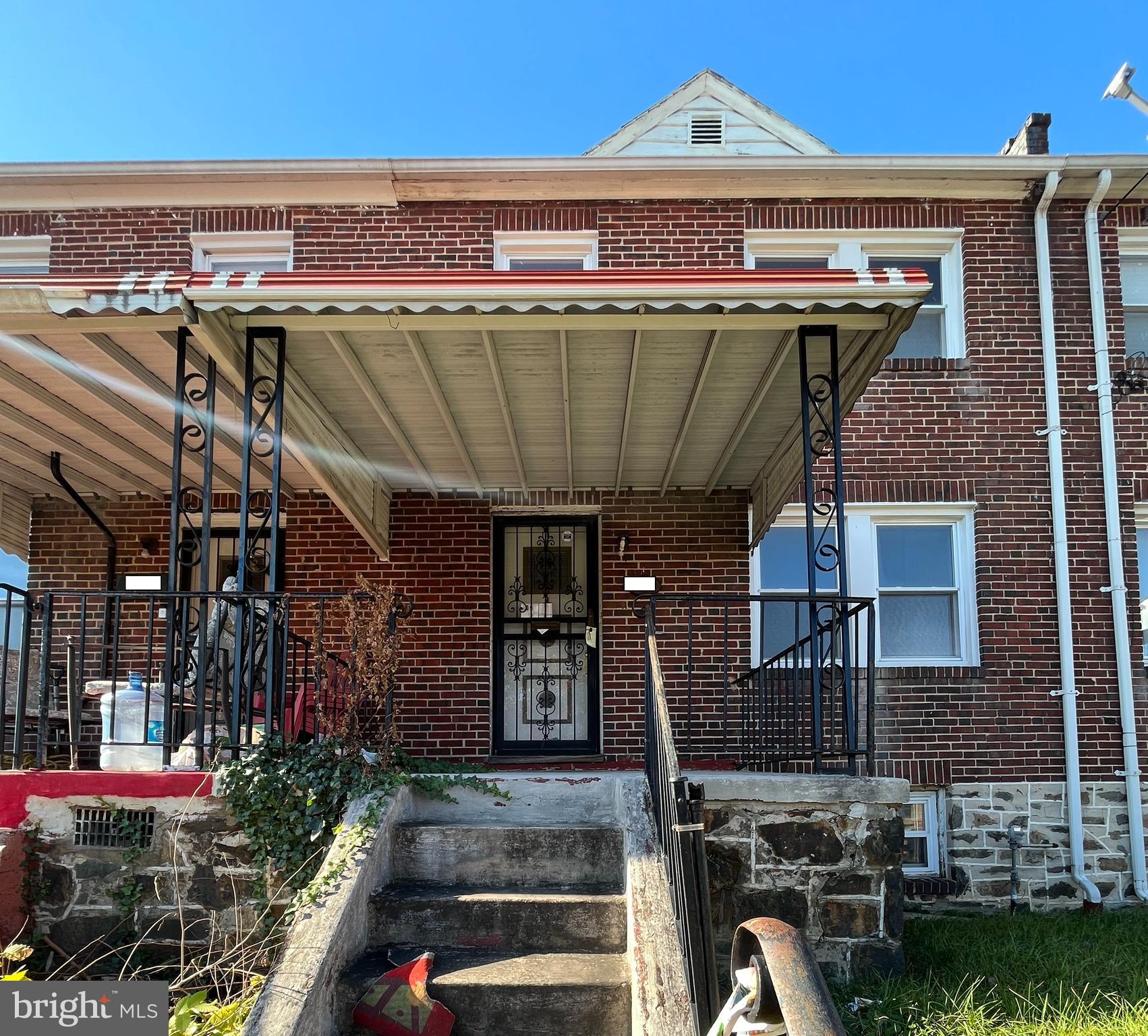 3 Bed 2 Bath located in the Southwestern Baltimore neighborhood. House needs work but would be a great rehab or rental. Have a hard money lender who will finance the deal with 100% rehab cost.  They are very familiar with the deal. Buyer to pay all closing including all transfer doc and stamps. Title started at Sanctuary Title an seller prefers to use.