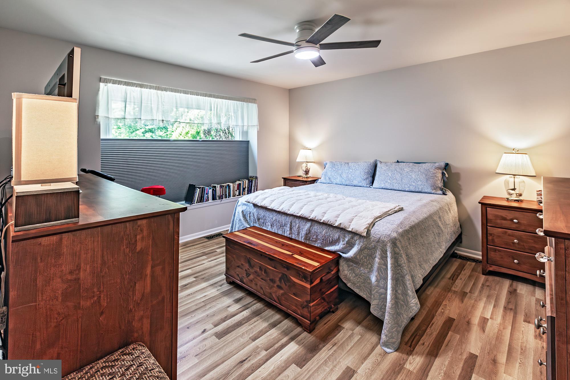 WRANGLE HILL ESTATES - Residential