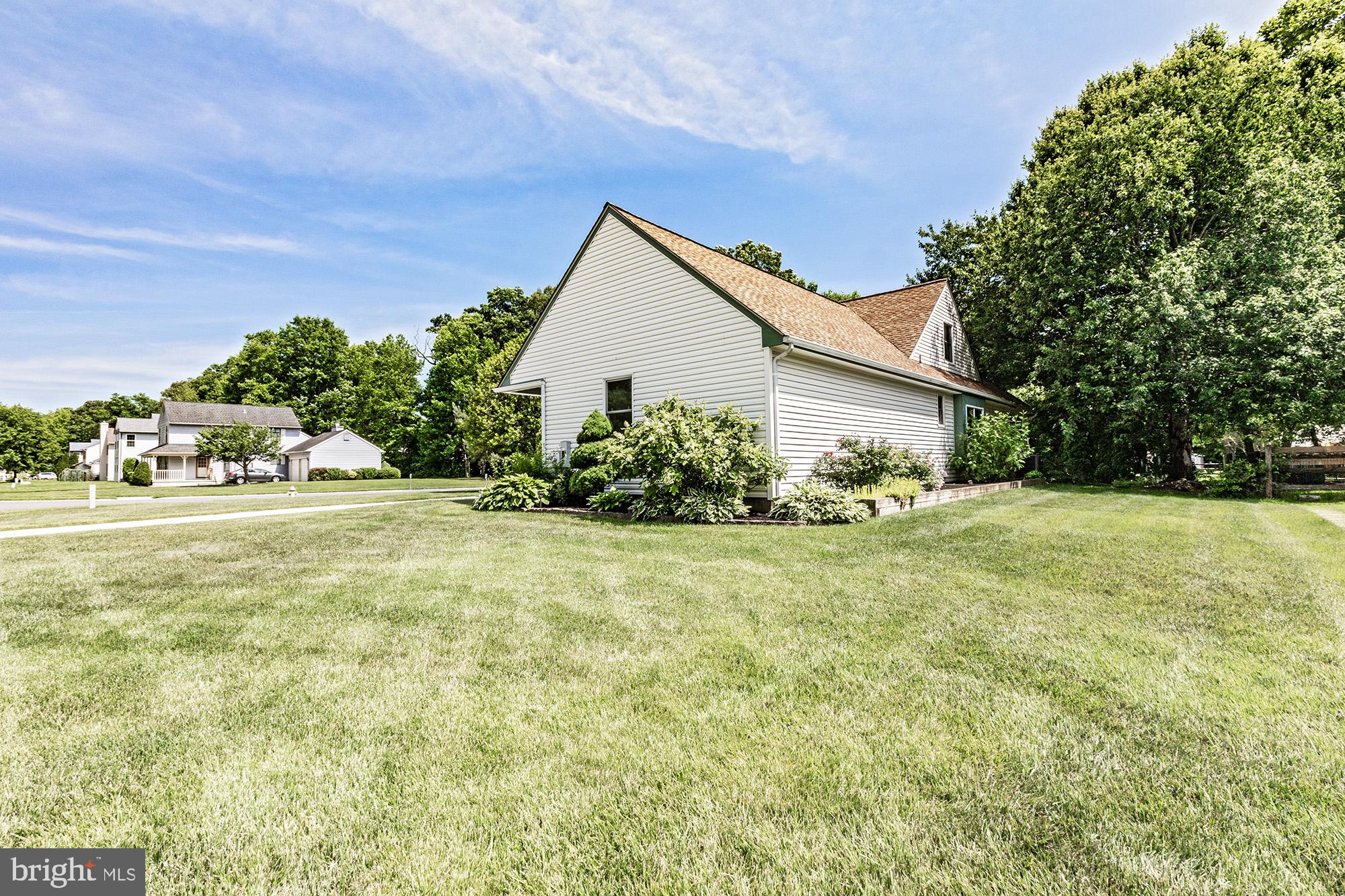 WRANGLE HILL ESTATES - Residential