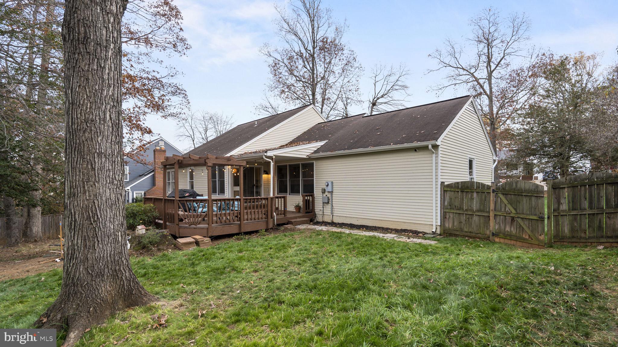 EASTERN VIEW - Residential Lease