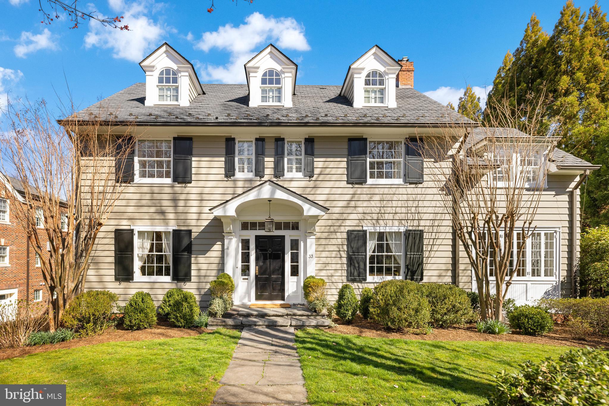 CHEVY CHASE VILLAGE - Residential