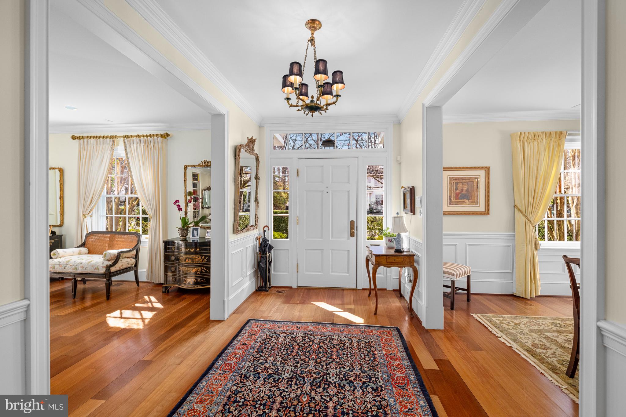 CHEVY CHASE VILLAGE - Residential