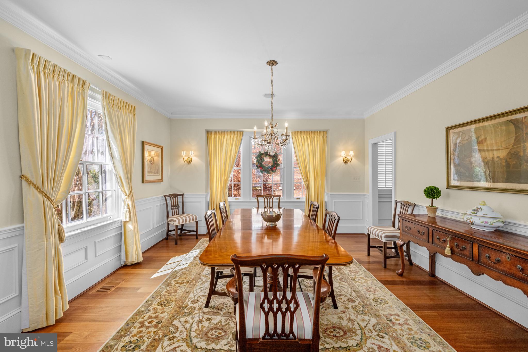 CHEVY CHASE VILLAGE - Residential