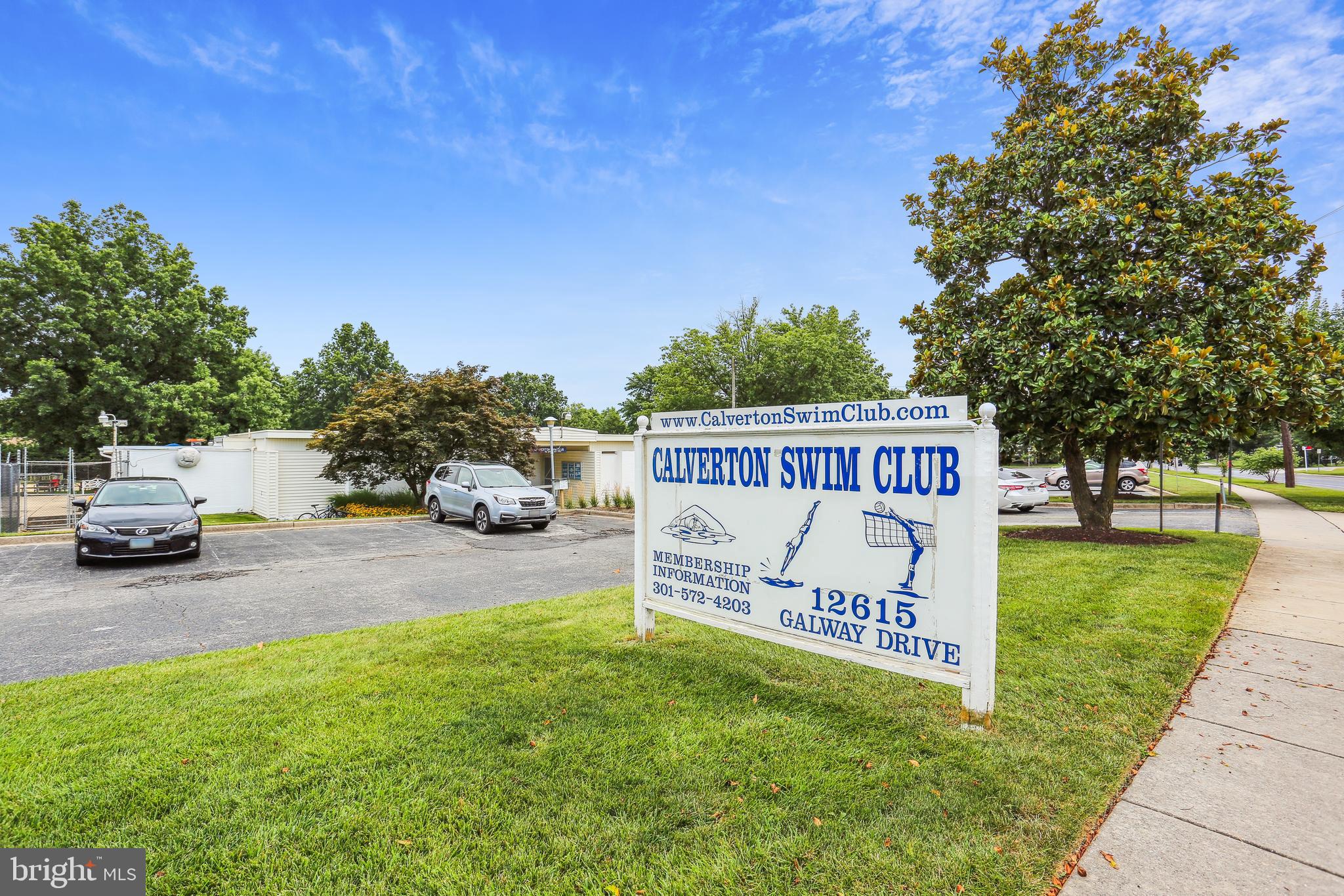 CALVERTON TOWNES - Residential