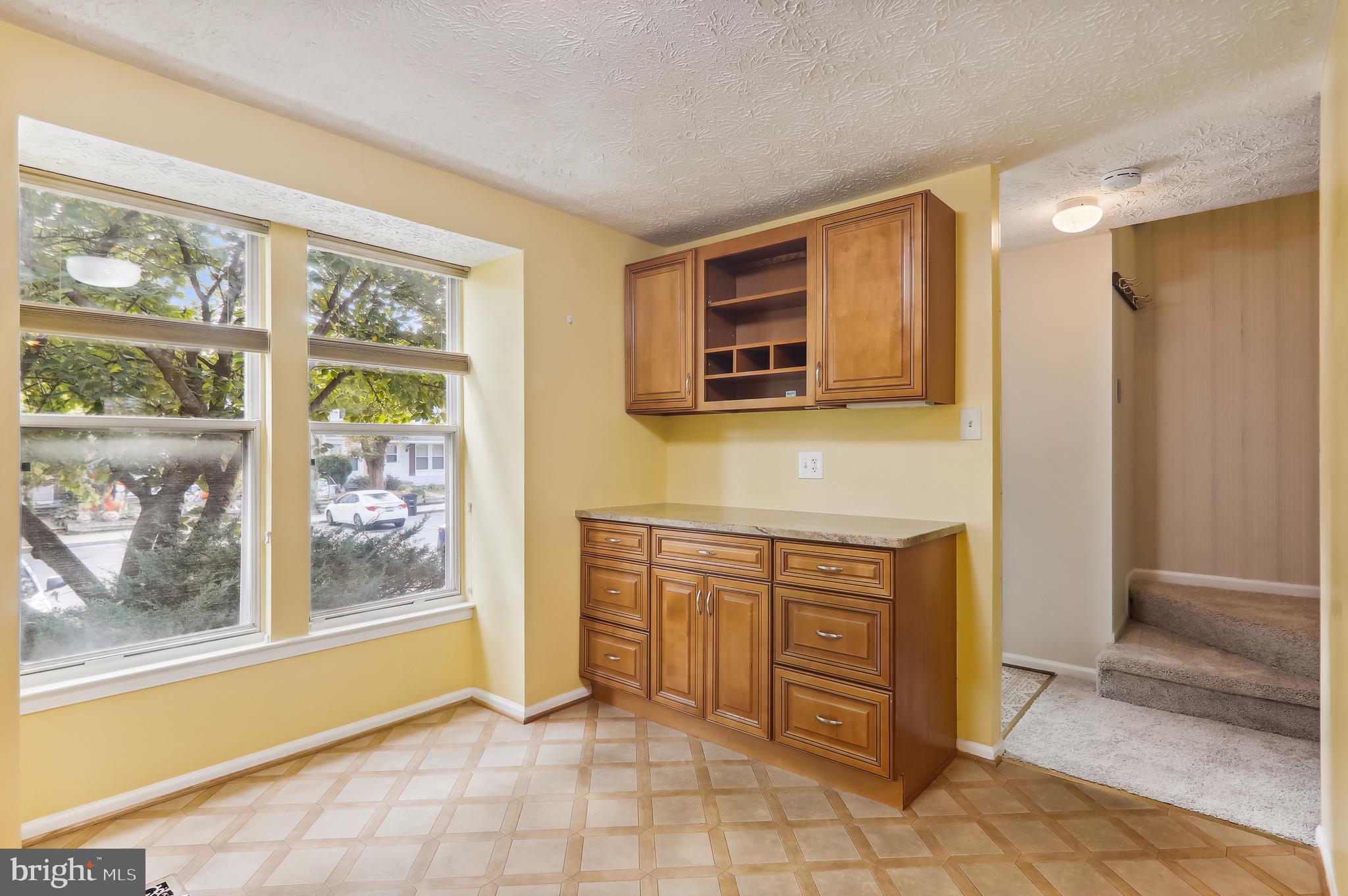 CALVERTON TOWNES - Residential