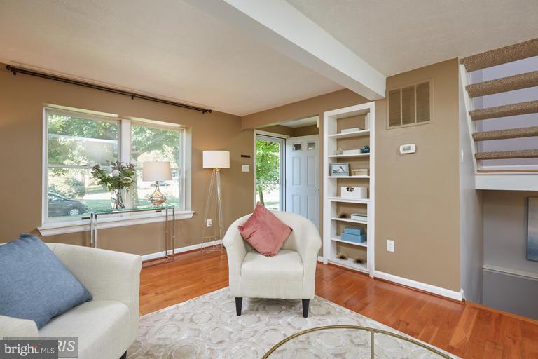 PARK OVERLOOK - Residential Lease