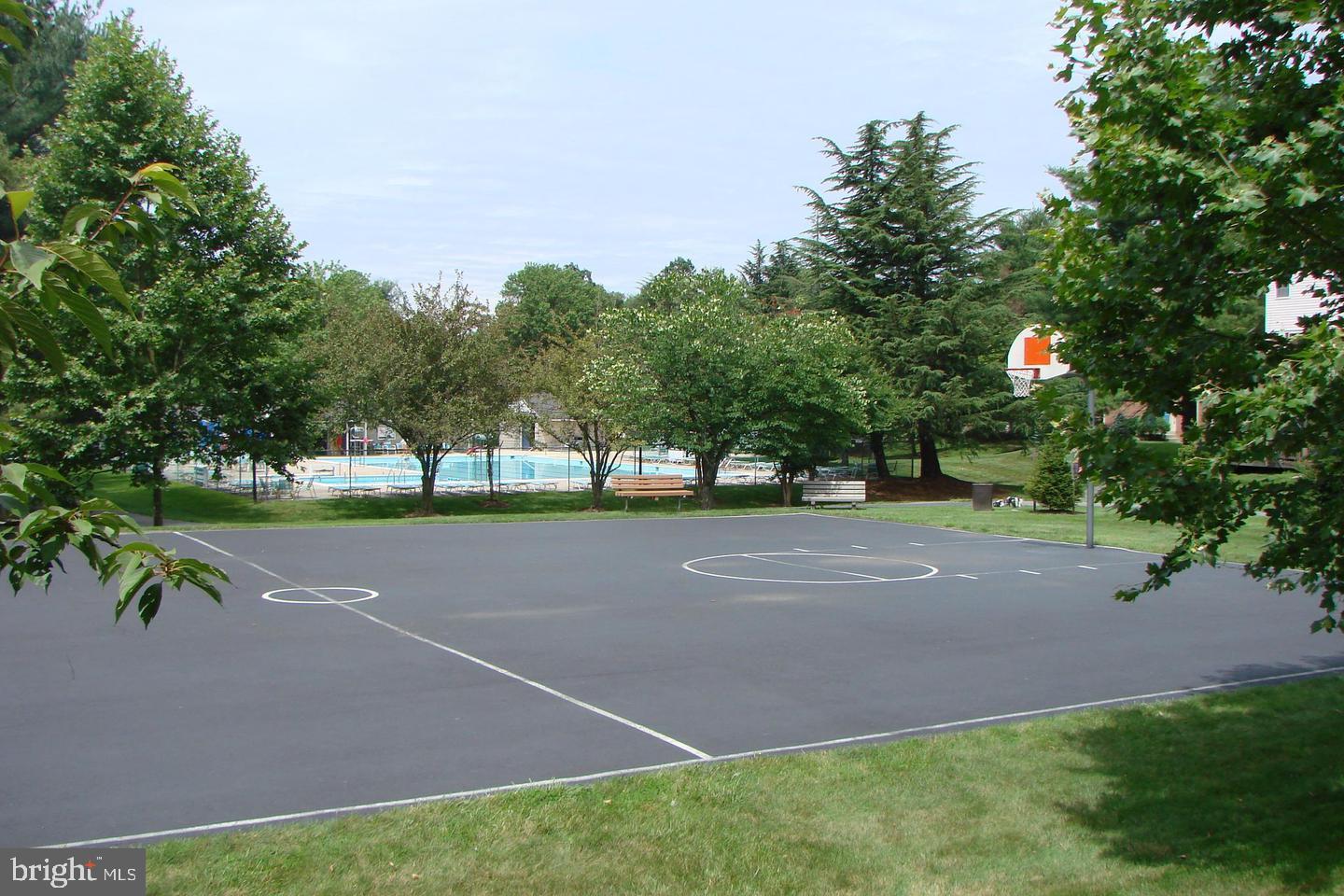 PARK OVERLOOK - Residential Lease