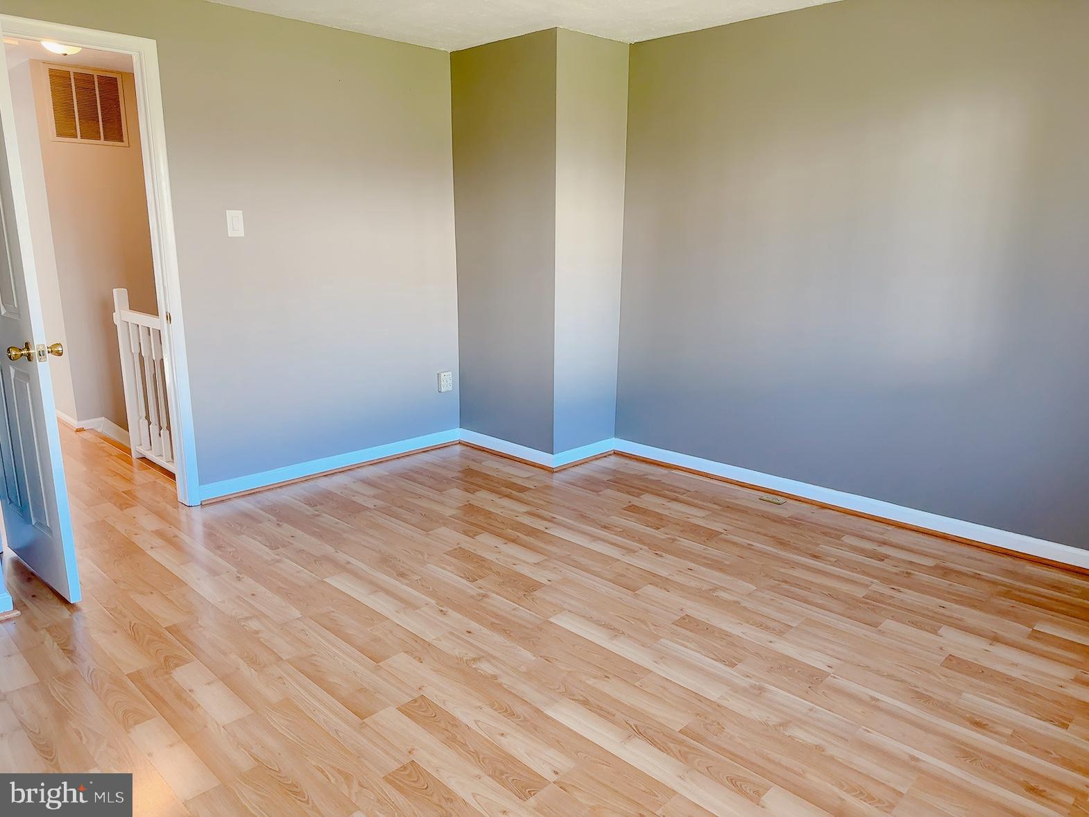PARK OVERLOOK - Residential Lease