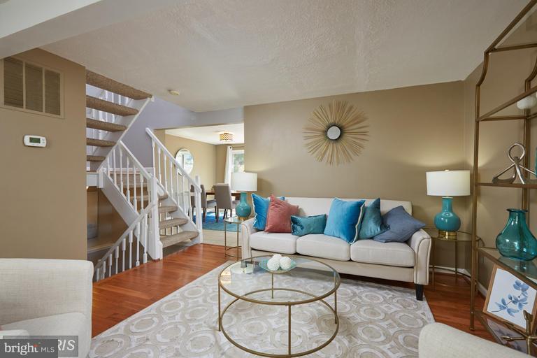 PARK OVERLOOK - Residential Lease