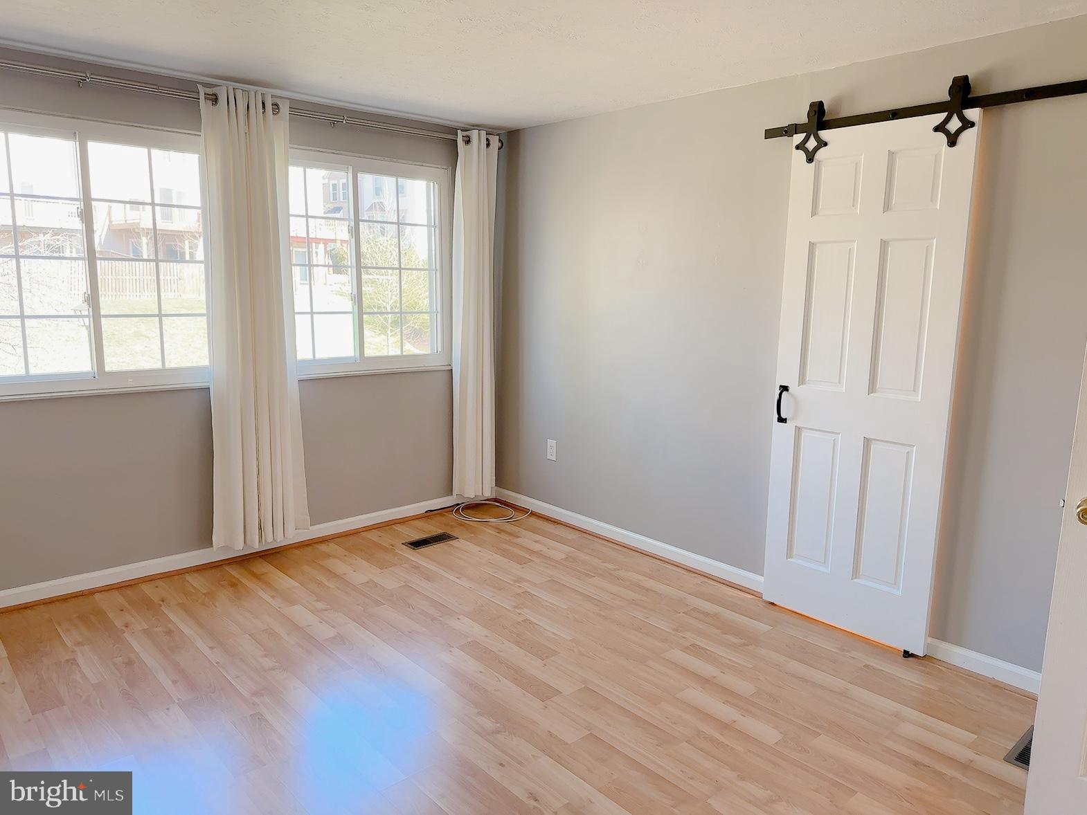 PARK OVERLOOK - Residential Lease