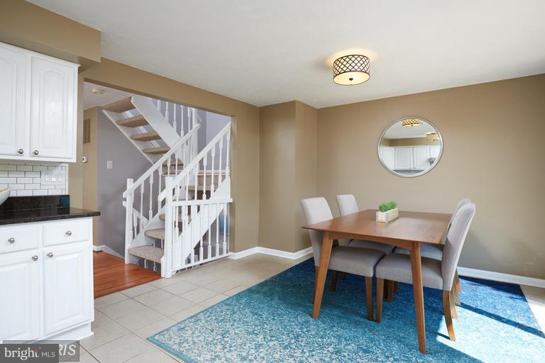 PARK OVERLOOK - Residential Lease