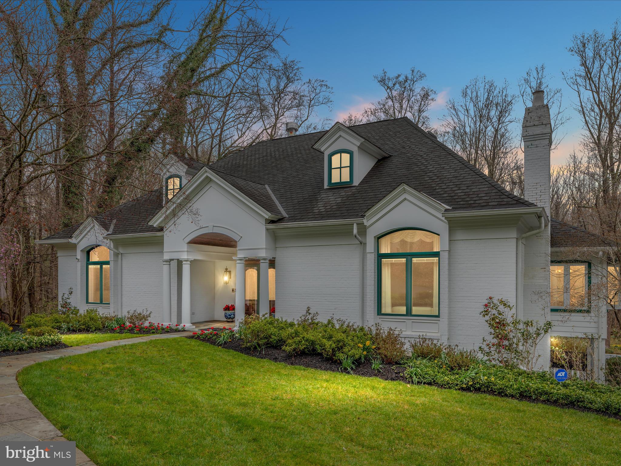 CHAIN BRIDGE FOREST - Residential
