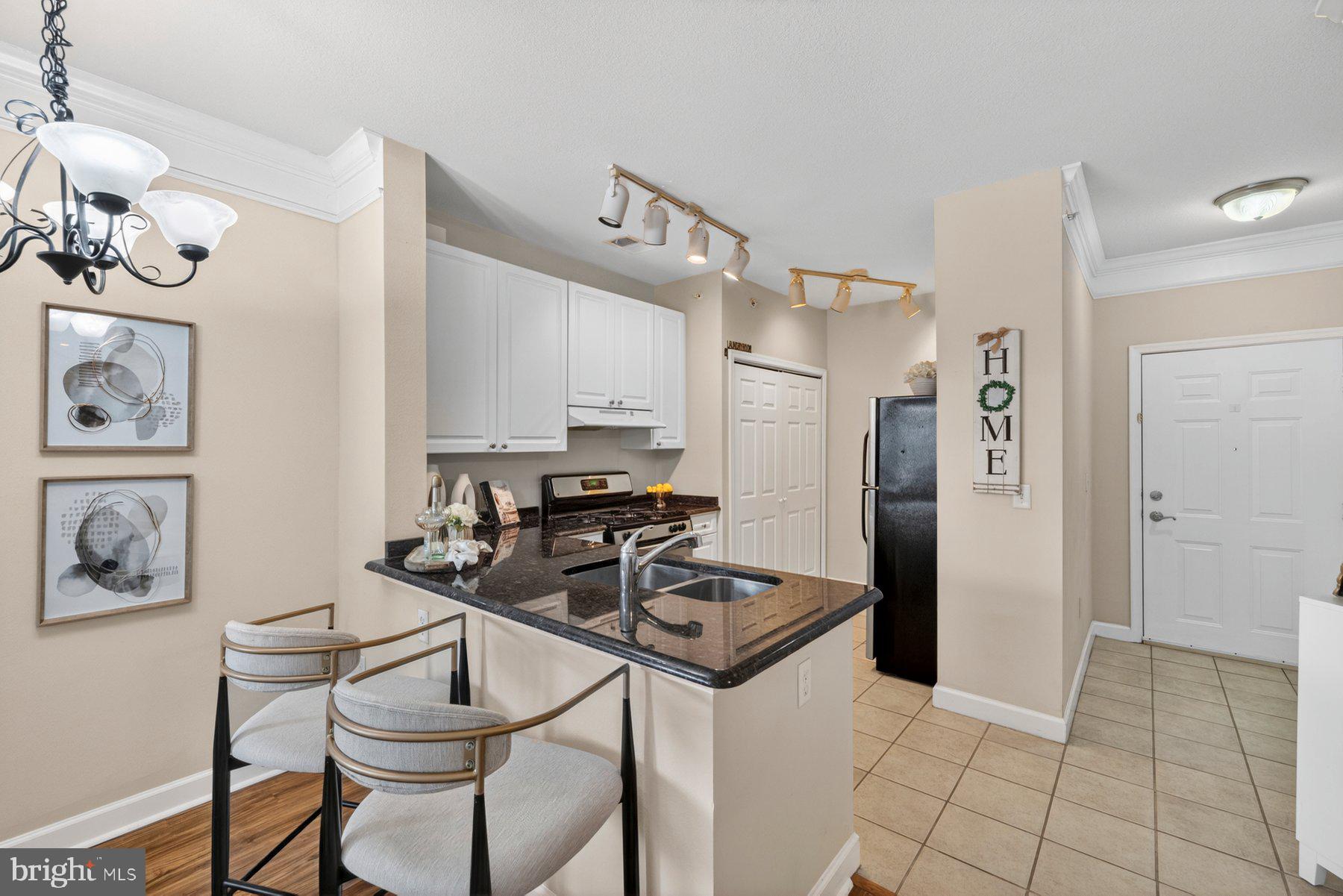 FITZ AT ROCKVILLE TOWN C - Residential