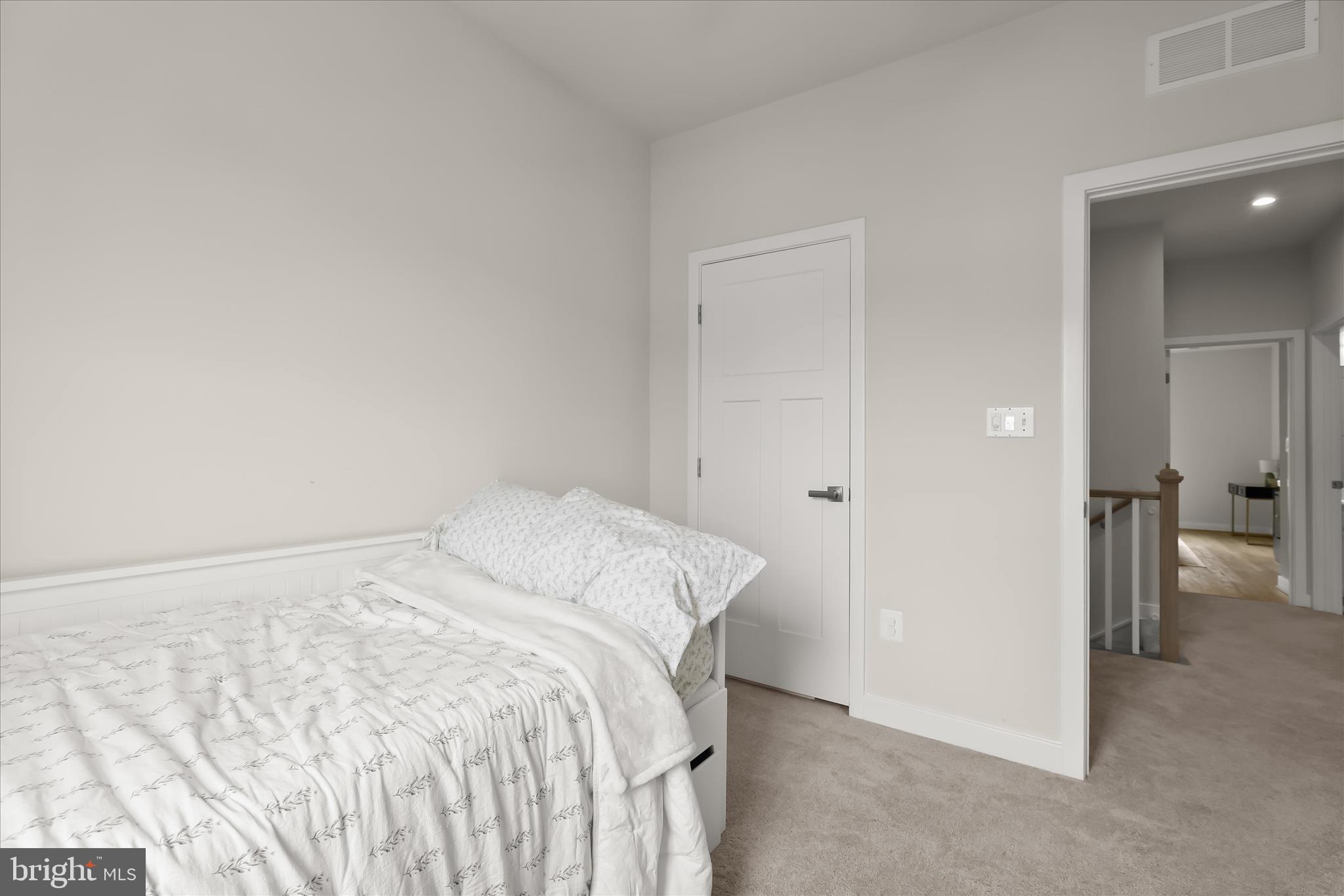JAMES RUN TOWNHOMES - Residential