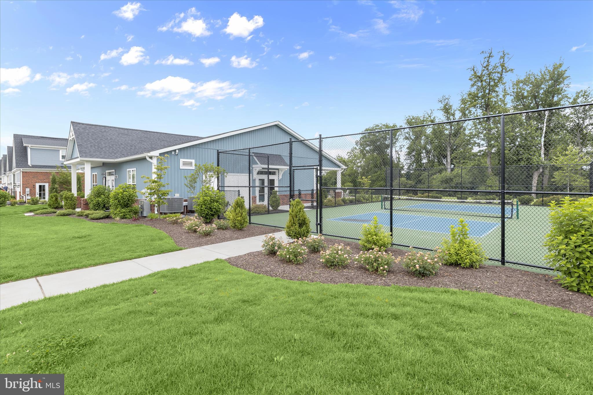 JAMES RUN TOWNHOMES - Residential