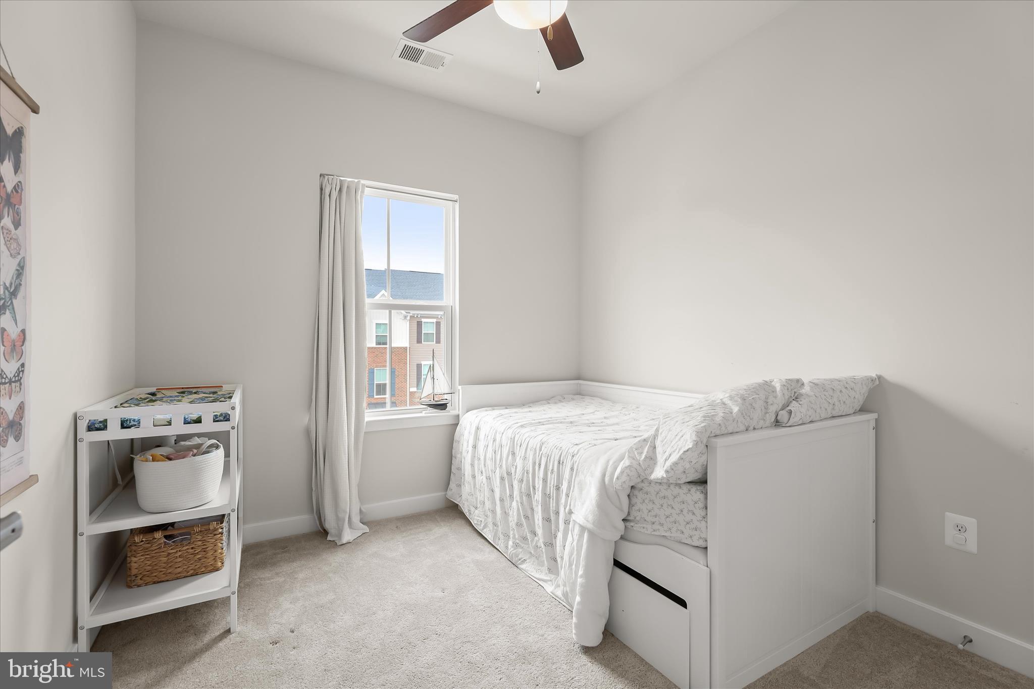 JAMES RUN TOWNHOMES - Residential