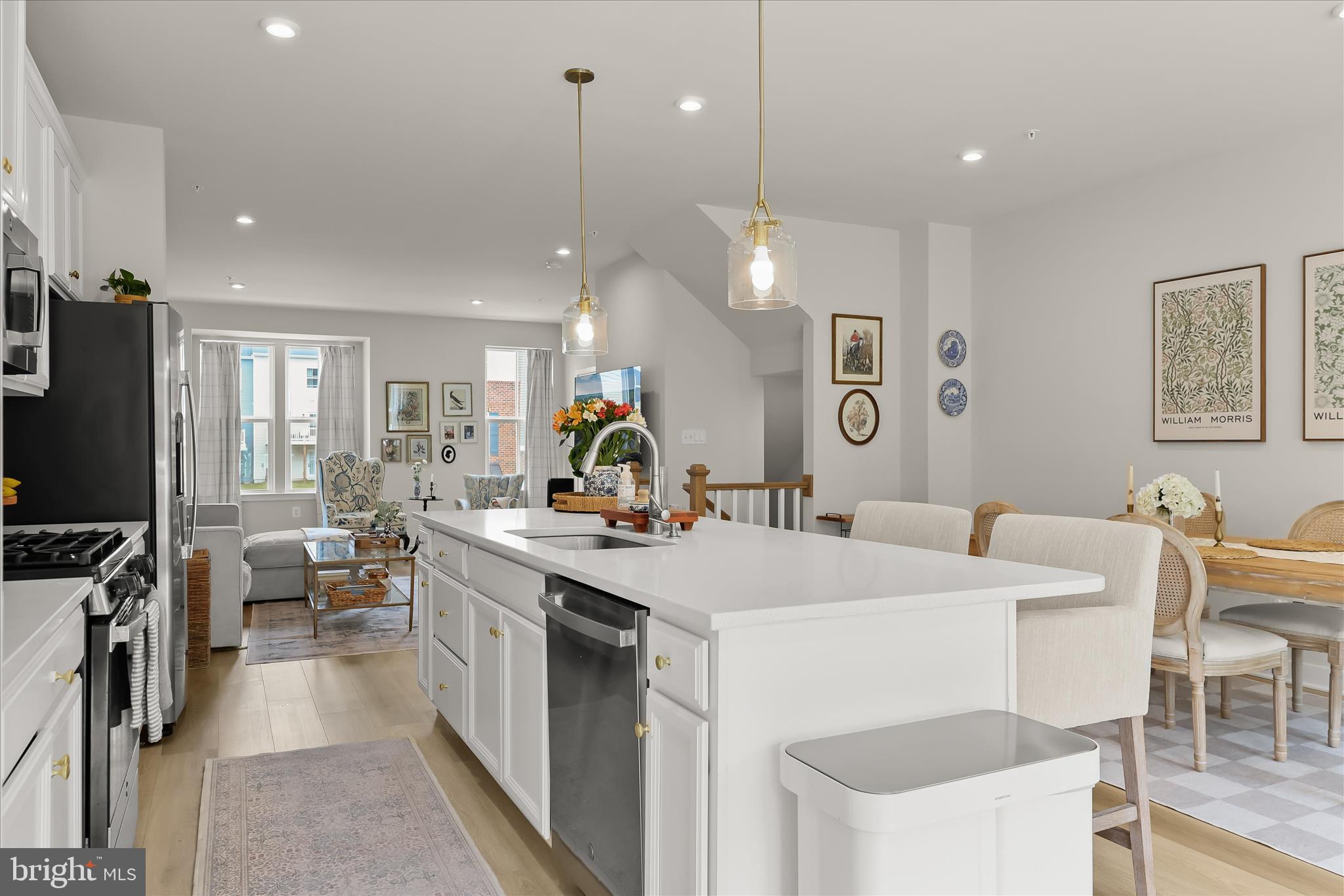JAMES RUN TOWNHOMES - Residential