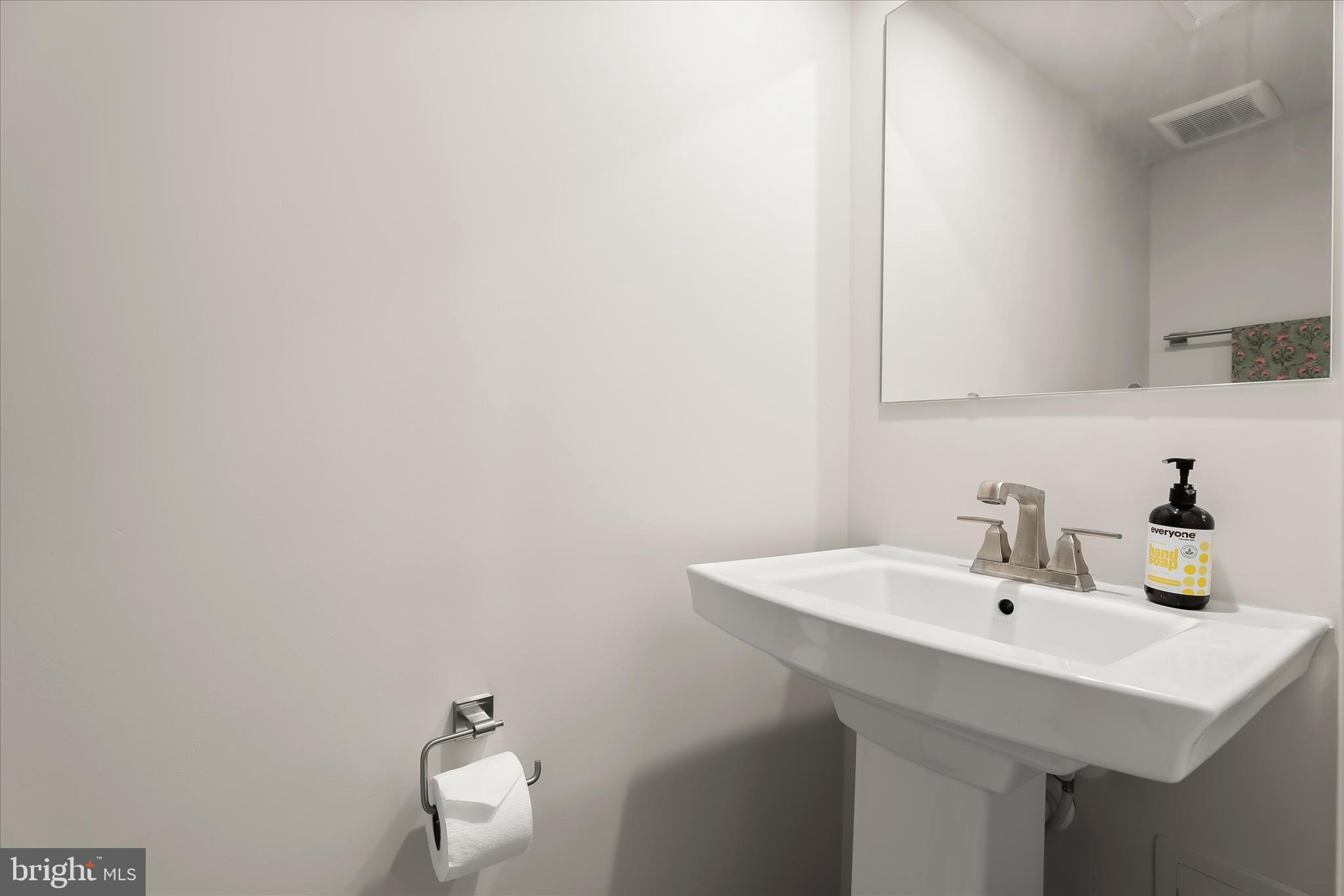 JAMES RUN TOWNHOMES - Residential
