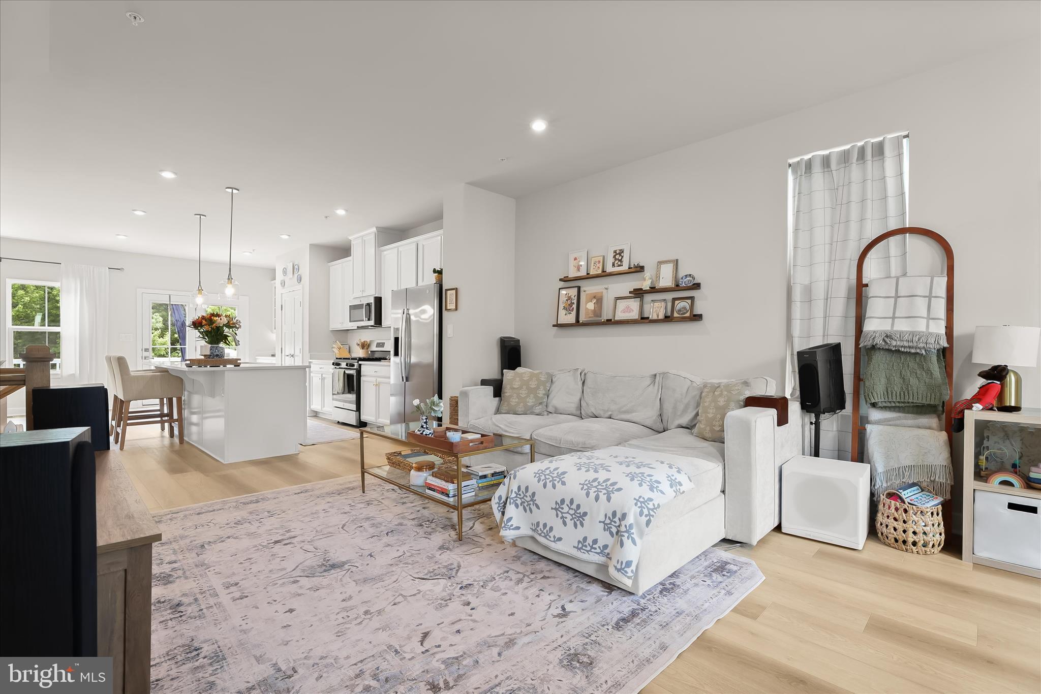 JAMES RUN TOWNHOMES - Residential