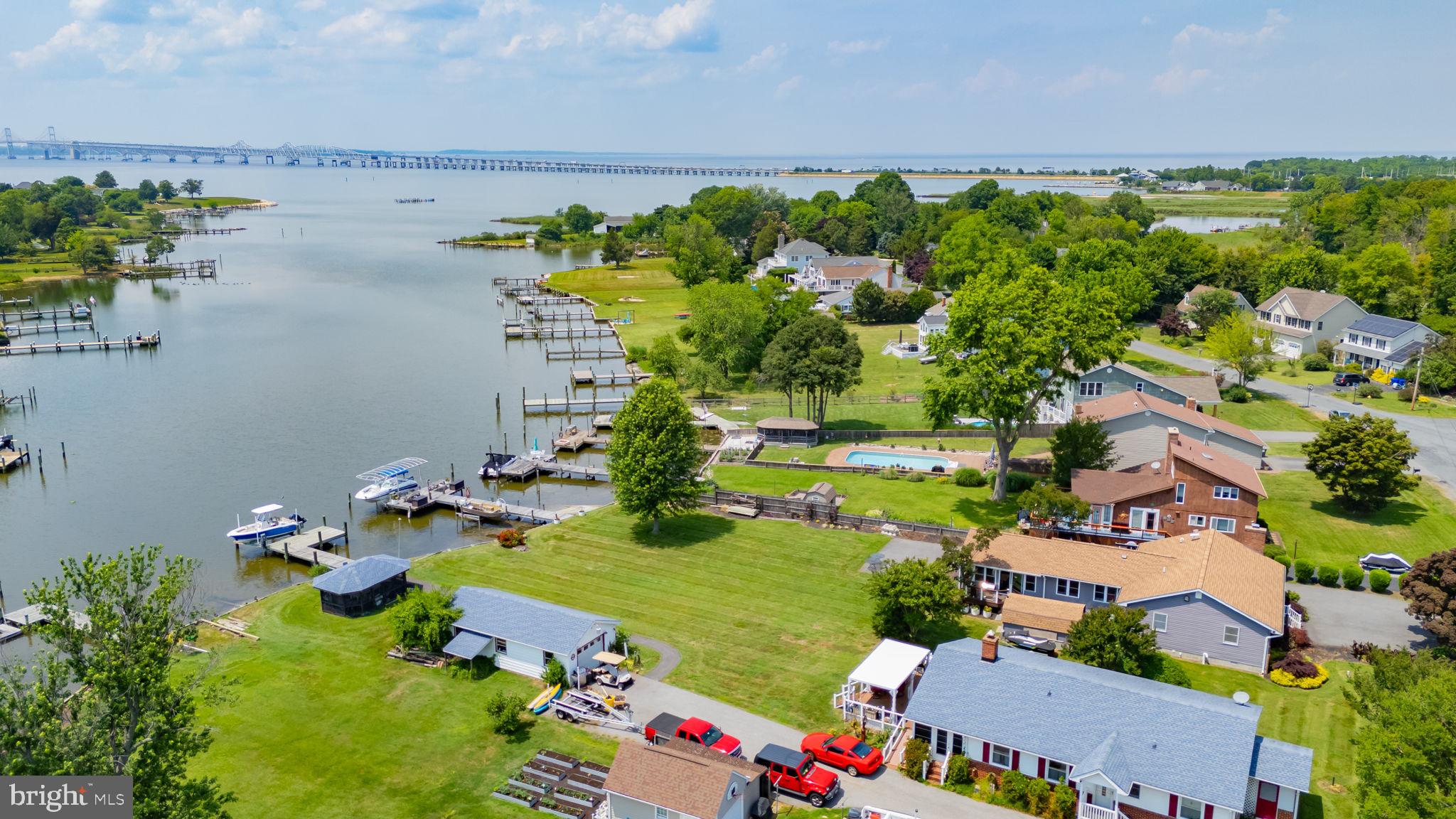 BAY CITY - Residential