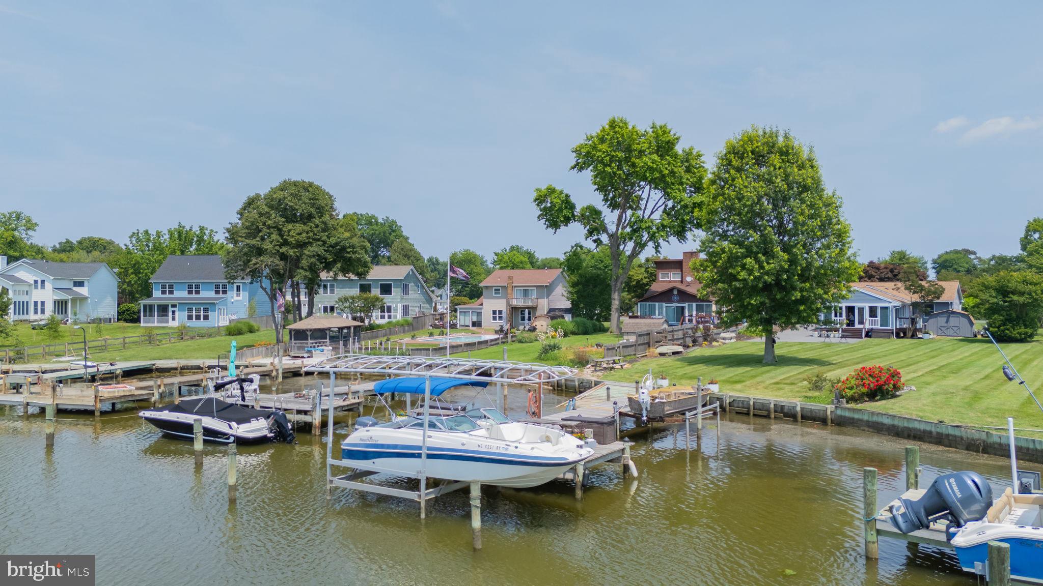 BAY CITY - Residential
