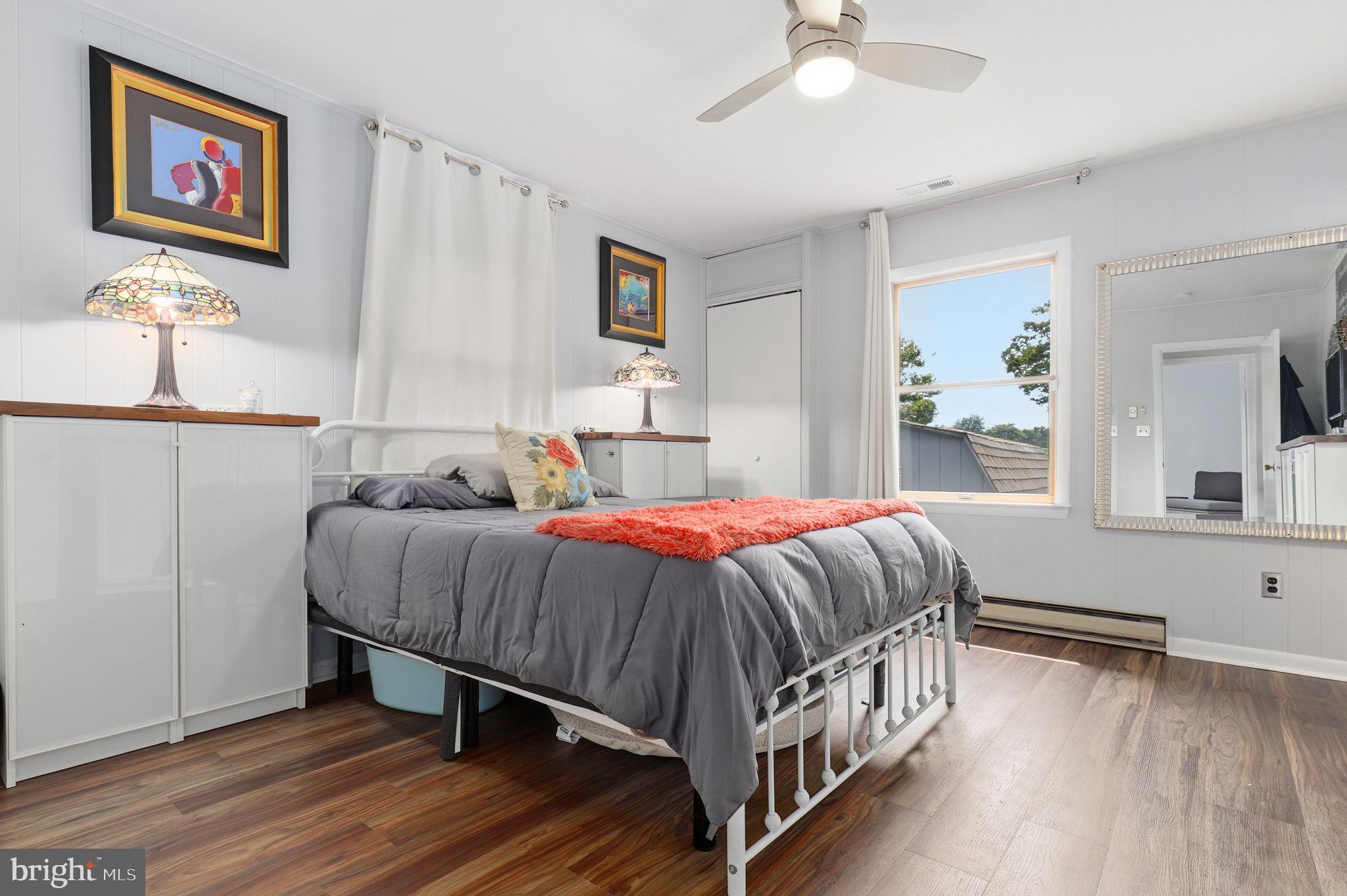 BAY CITY - Residential