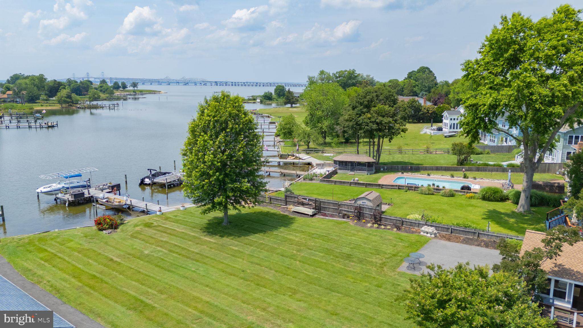 BAY CITY - Residential