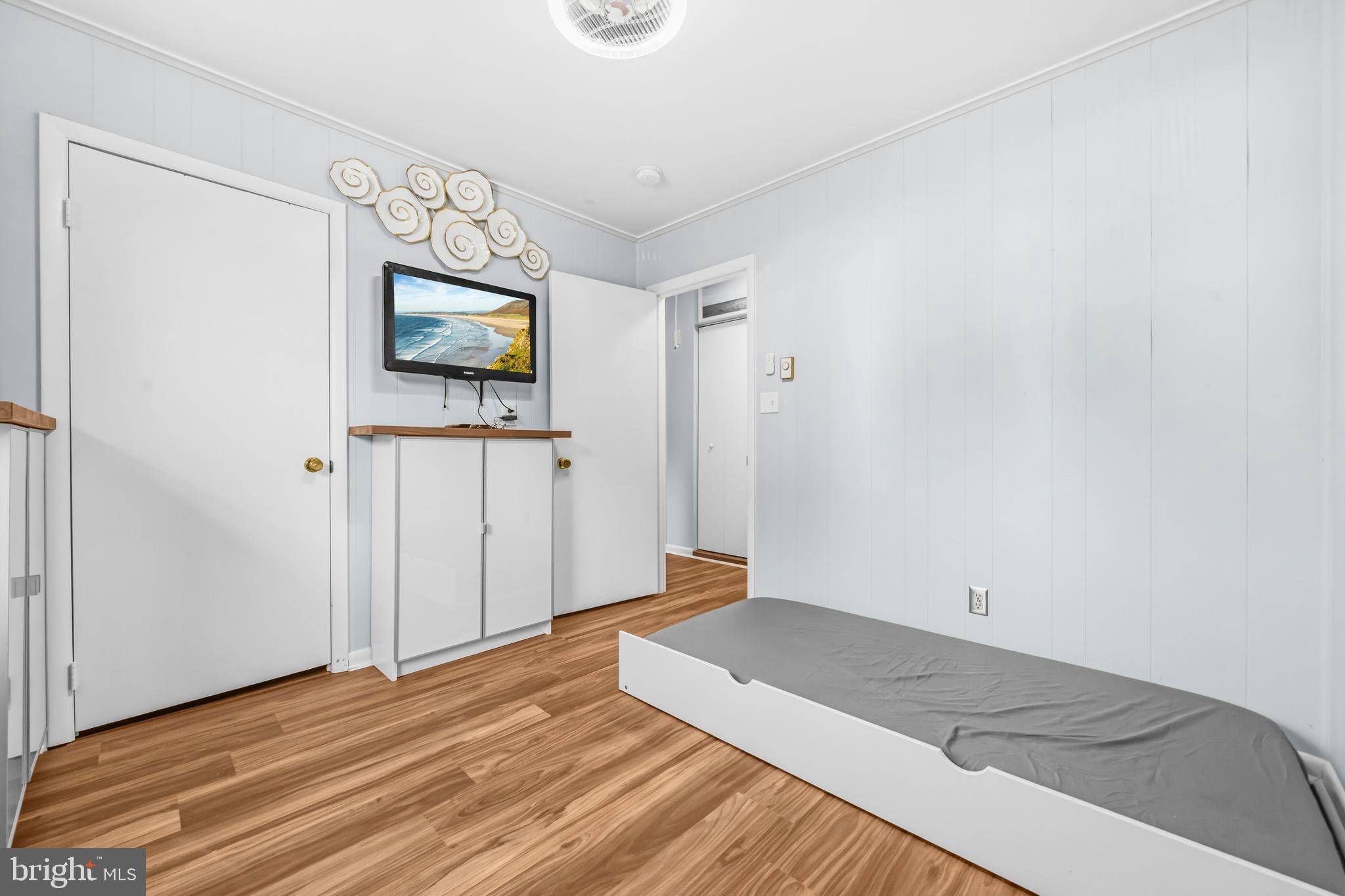 BAY CITY - Residential