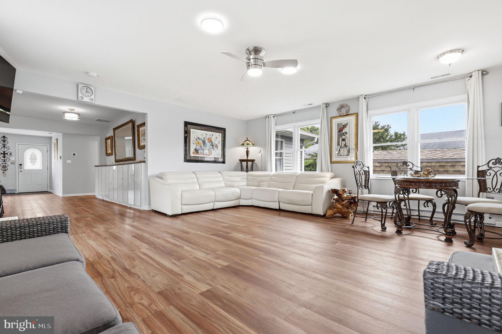 BAY CITY - Residential