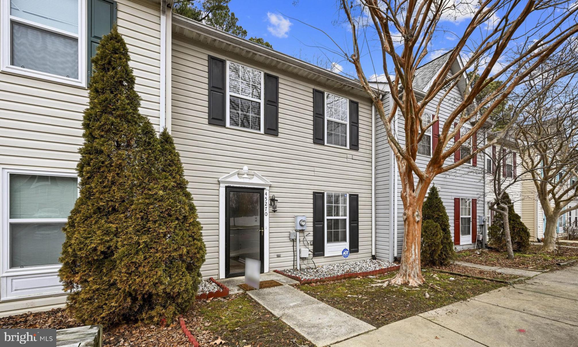 LAUREL GLEN - Residential