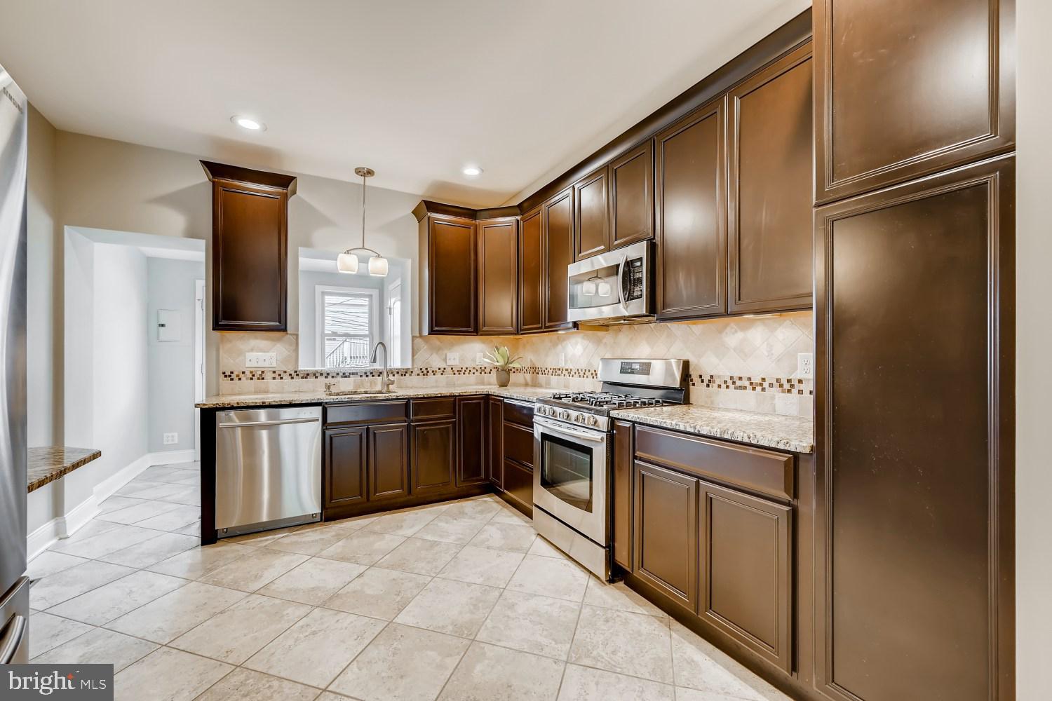 CANTON - Residential